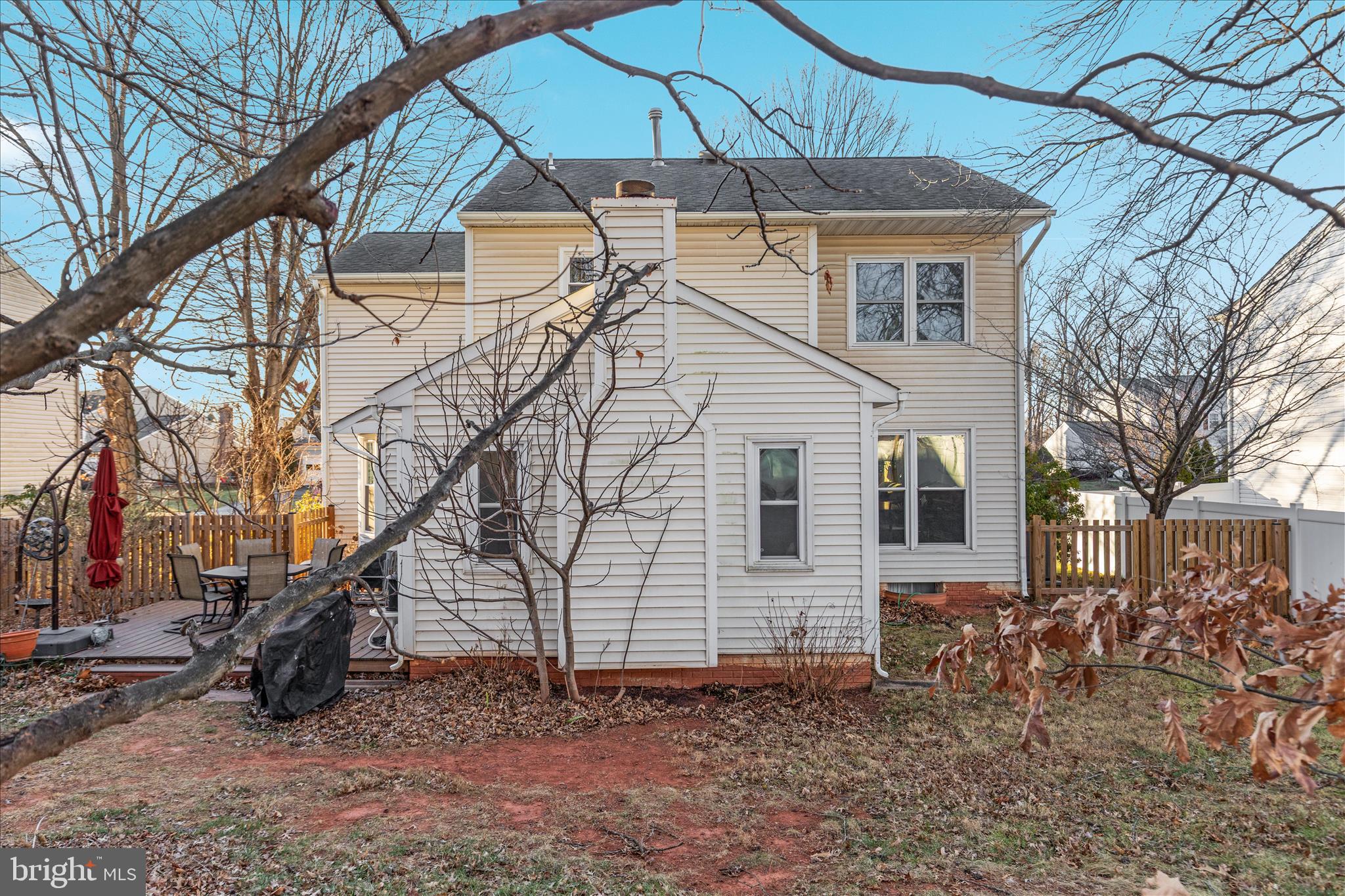 LEE MANOR - Residential