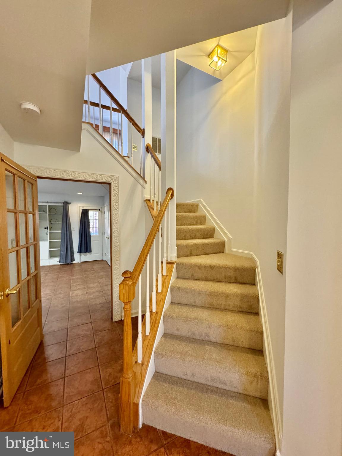 SEVEN OAKS - Residential Lease