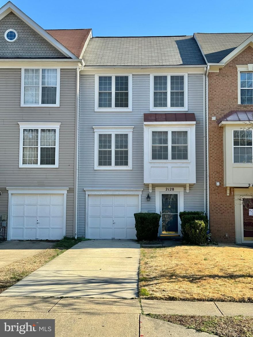 MUST SEE!  UPDATED 3 BEDROOM 2FULL BATH,  2 HALF BATH TOWNHOUSE W/ 1 CAR GARAGE IN SOUGHT AFTER SEVEN OAKS TOTALING 1,708 SQ FT.  MAIN WALK-IN LEVEL HAS GARAGE ACCESS FAMILY ROOM W/ RECESSED LIGHTING AND EXTERIOR DOOR TO REAR PATIO.  LAUNDRY CLOSET AND POWDER ROOM. UPPER 1 LEVEL KITCHEN IS  UPDATED W/ GRANITE, SS APPLIANCES.  DINING AND LIVING ROOM HAVE GLEAMING HARDWOOD FLOORS.  LIVING RM HAS SLIDER DOOR W/ ACCESS TO REAR DECK .  POWDER ROOM! UPPER LEVEL 2 PRIMARY EN-SUITE HAS WALK-IN CLOSET AND ADDITIONAL CLOSET.  LIGHTED CEILING FAN! UPDATED BATHROOM W/ STALL SHOWER! 2 ADDITIONAL BEDROOMS W/ CEILING FANS.  UPDATED HALLWAY BATHROOM W/ TUB SHOWER. GREAT LOCATION, CLOSE TO SHOPPING, RESTRAURANTS, NSA, FT MEADE AND MARC TRAIN.