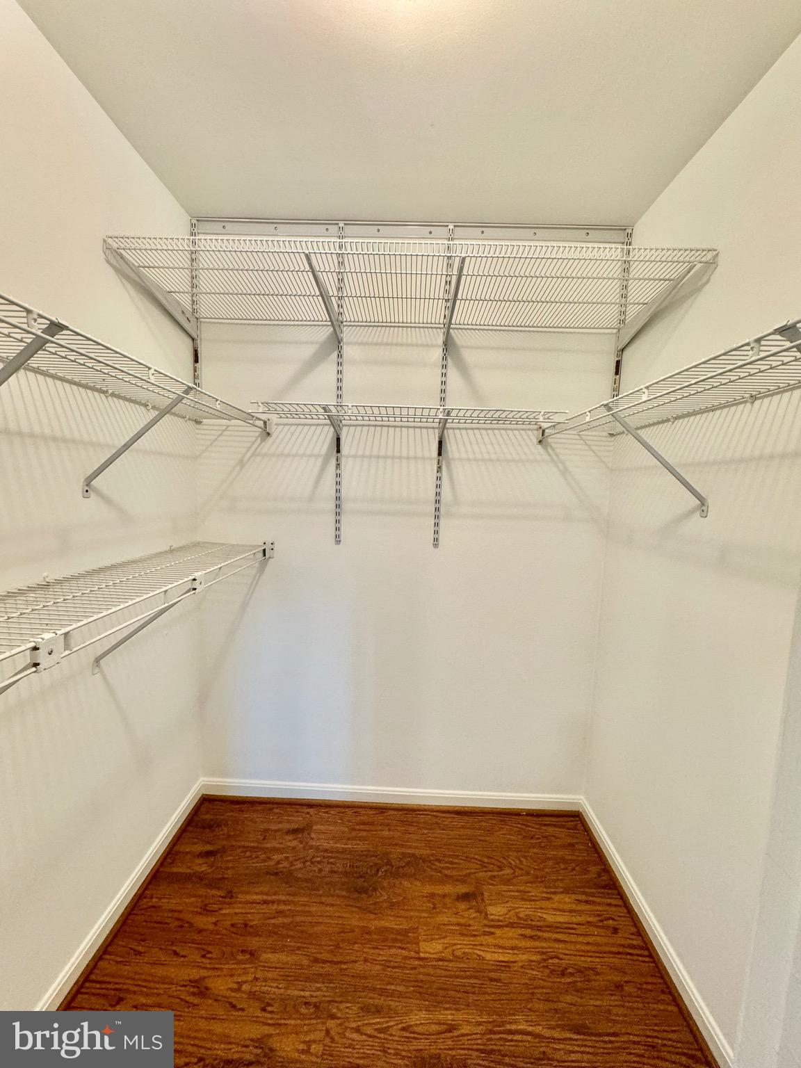 SEVEN OAKS - Residential Lease