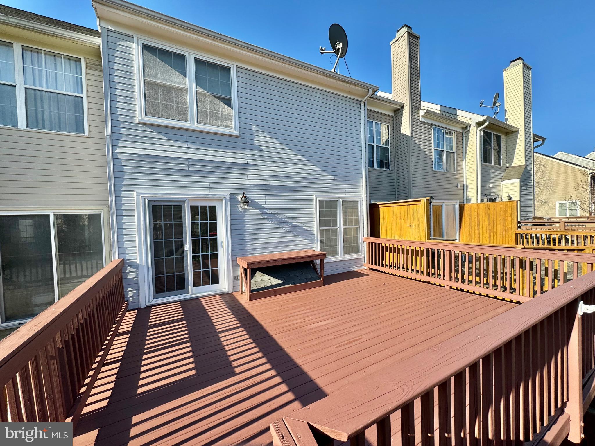 SEVEN OAKS - Residential Lease