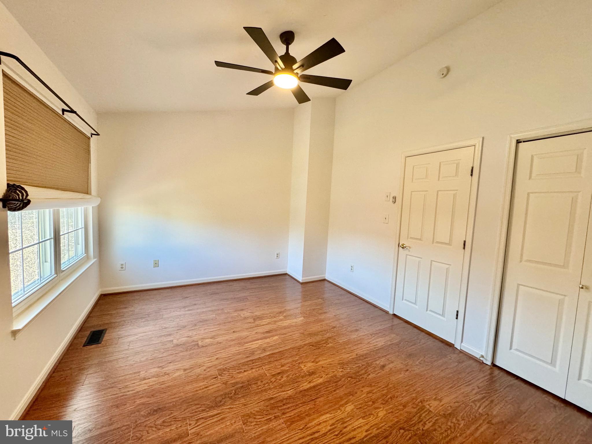 SEVEN OAKS - Residential Lease