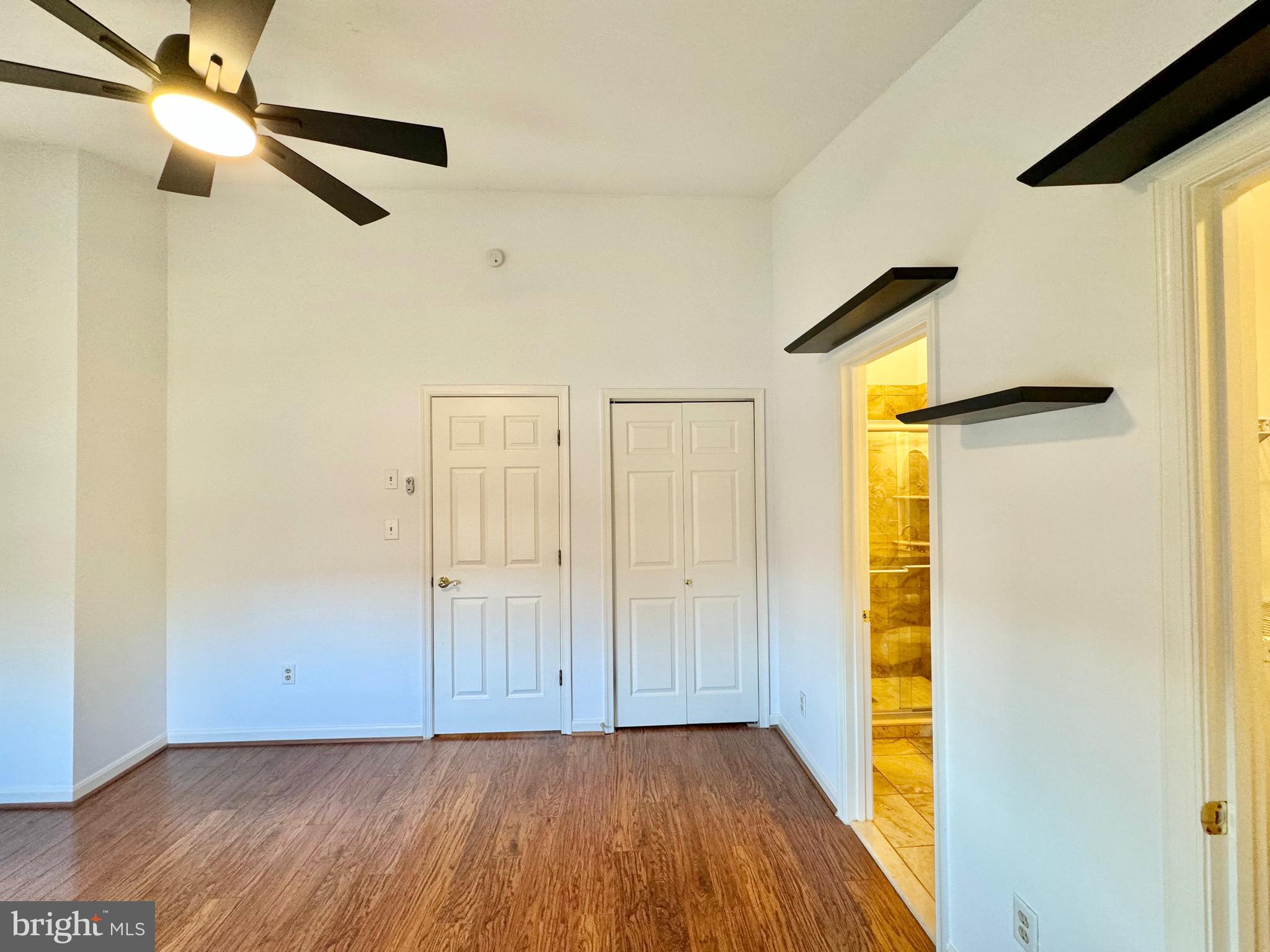 SEVEN OAKS - Residential Lease