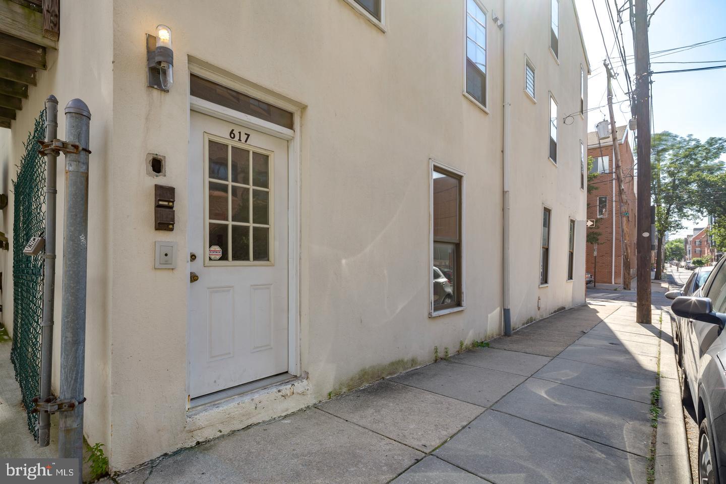 GRADUATE HOSPITAL - Residential Lease