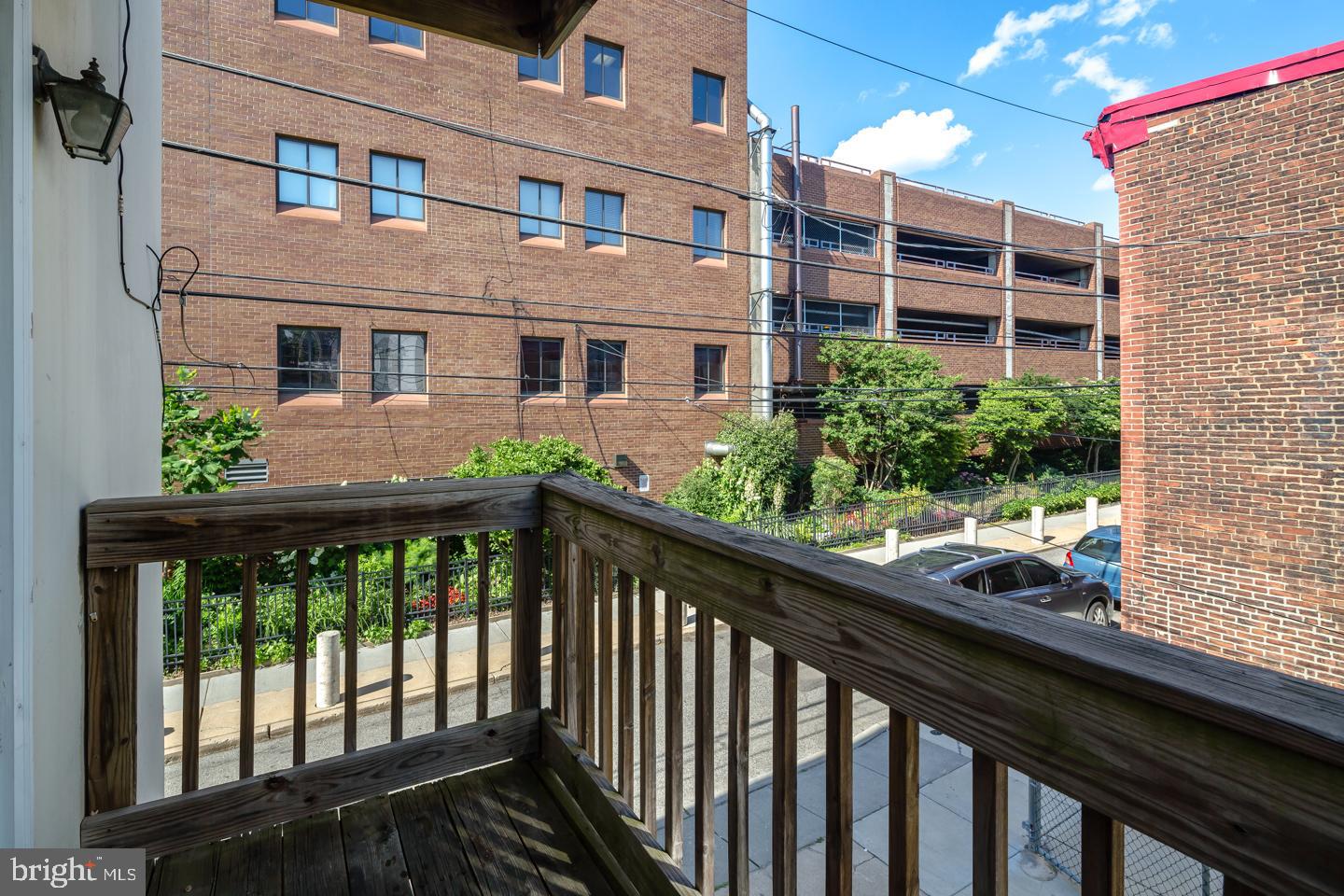 GRADUATE HOSPITAL - Residential Lease