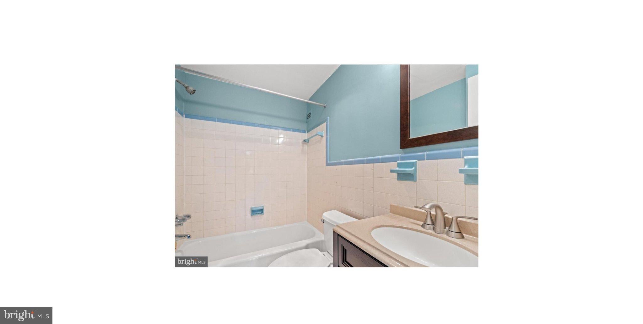 600 ROOSEVELT BOULEVARD G16
