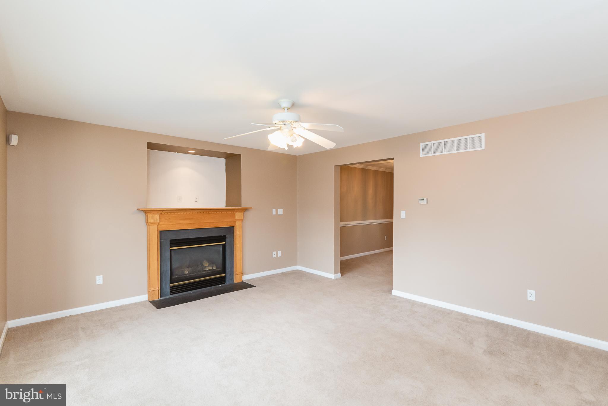 TRUMP WOODS - Residential