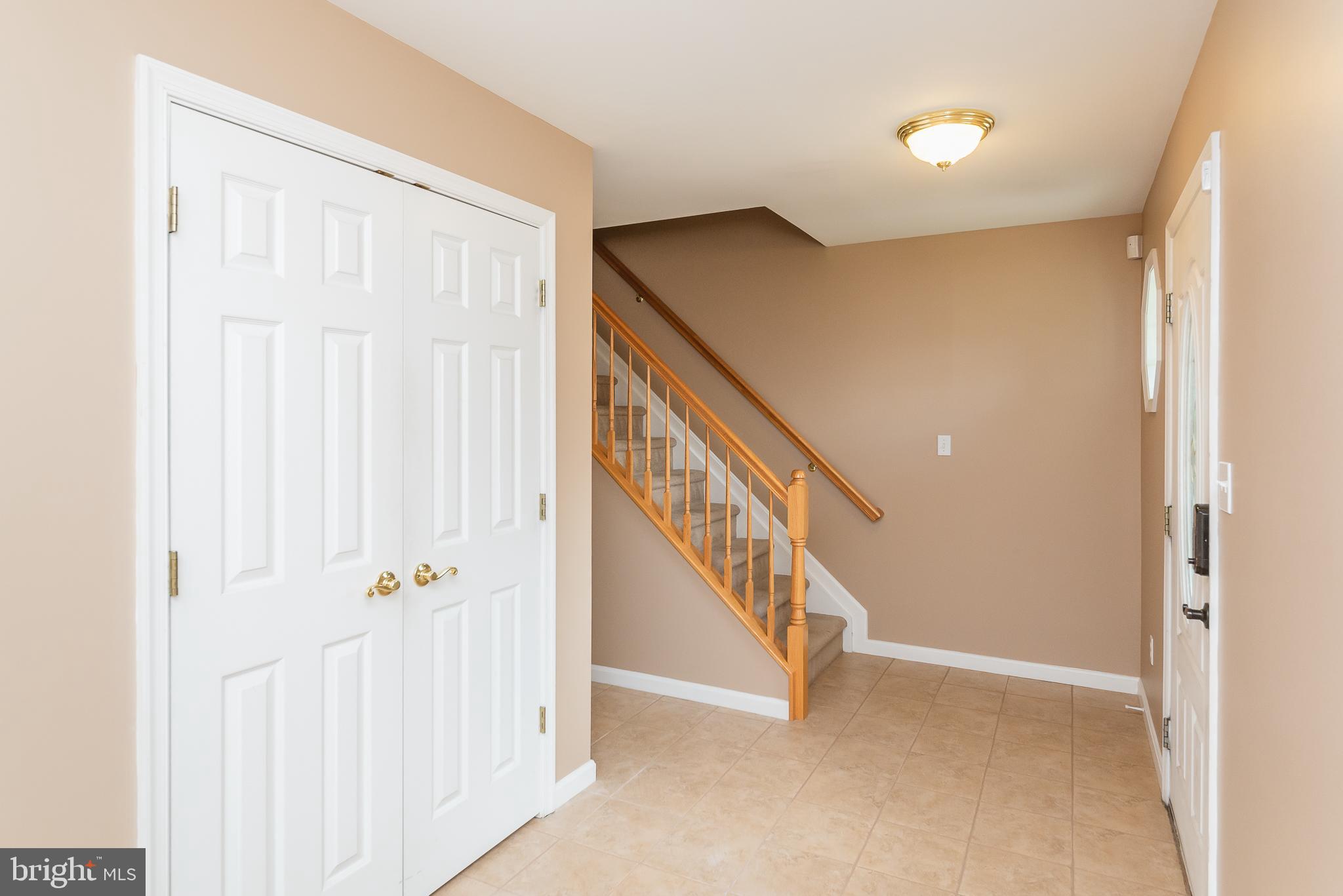 TRUMP WOODS - Residential