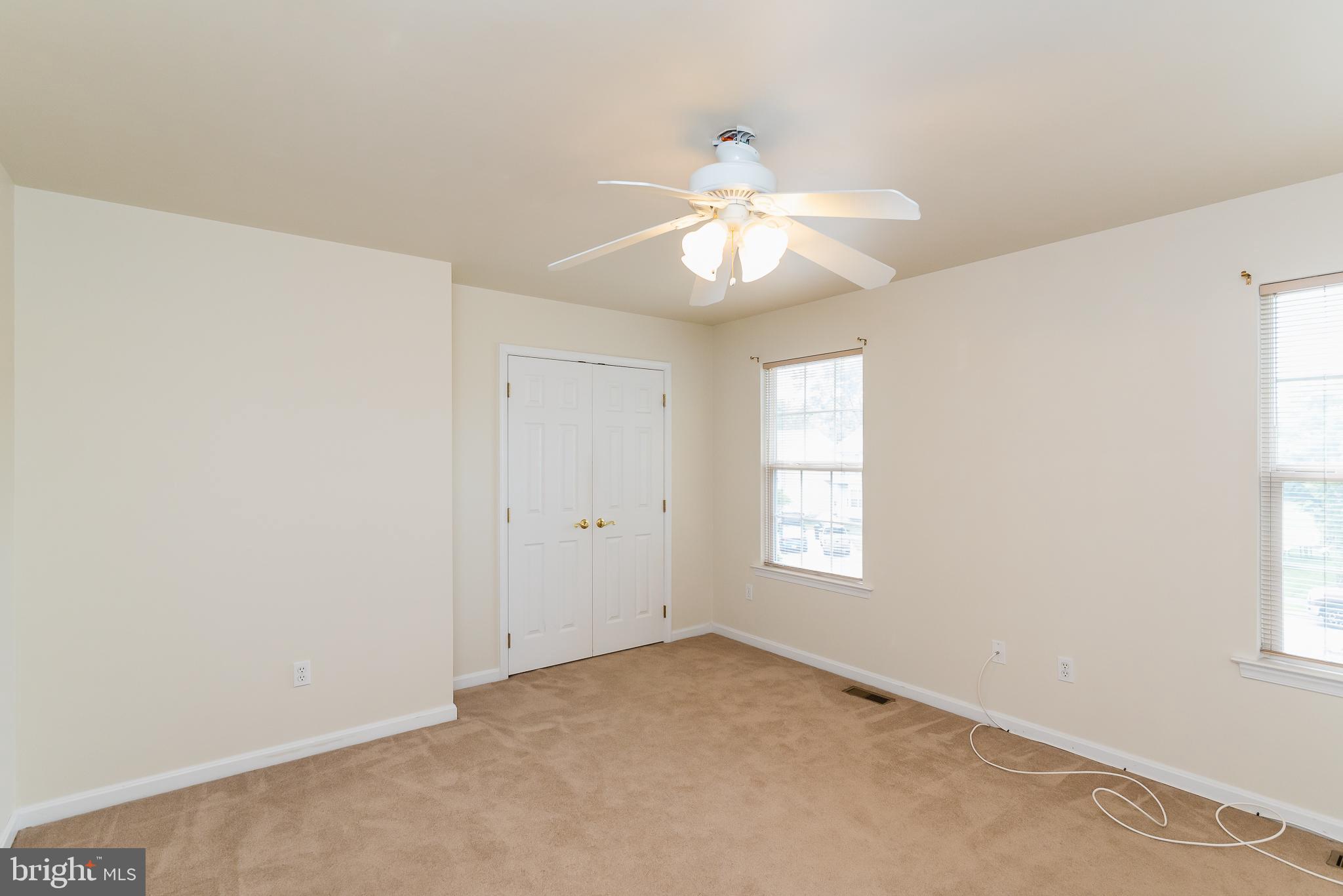 TRUMP WOODS - Residential