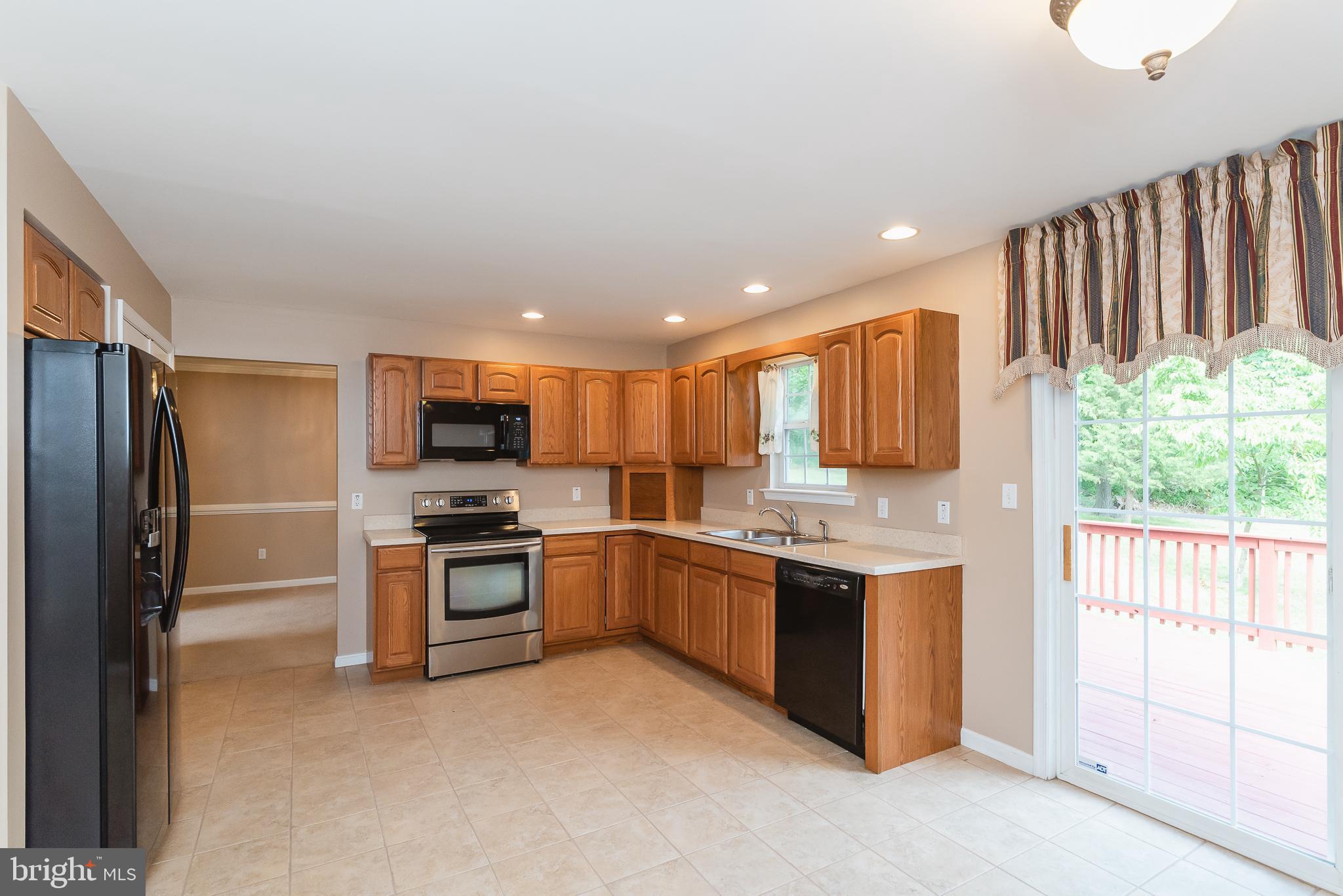 TRUMP WOODS - Residential