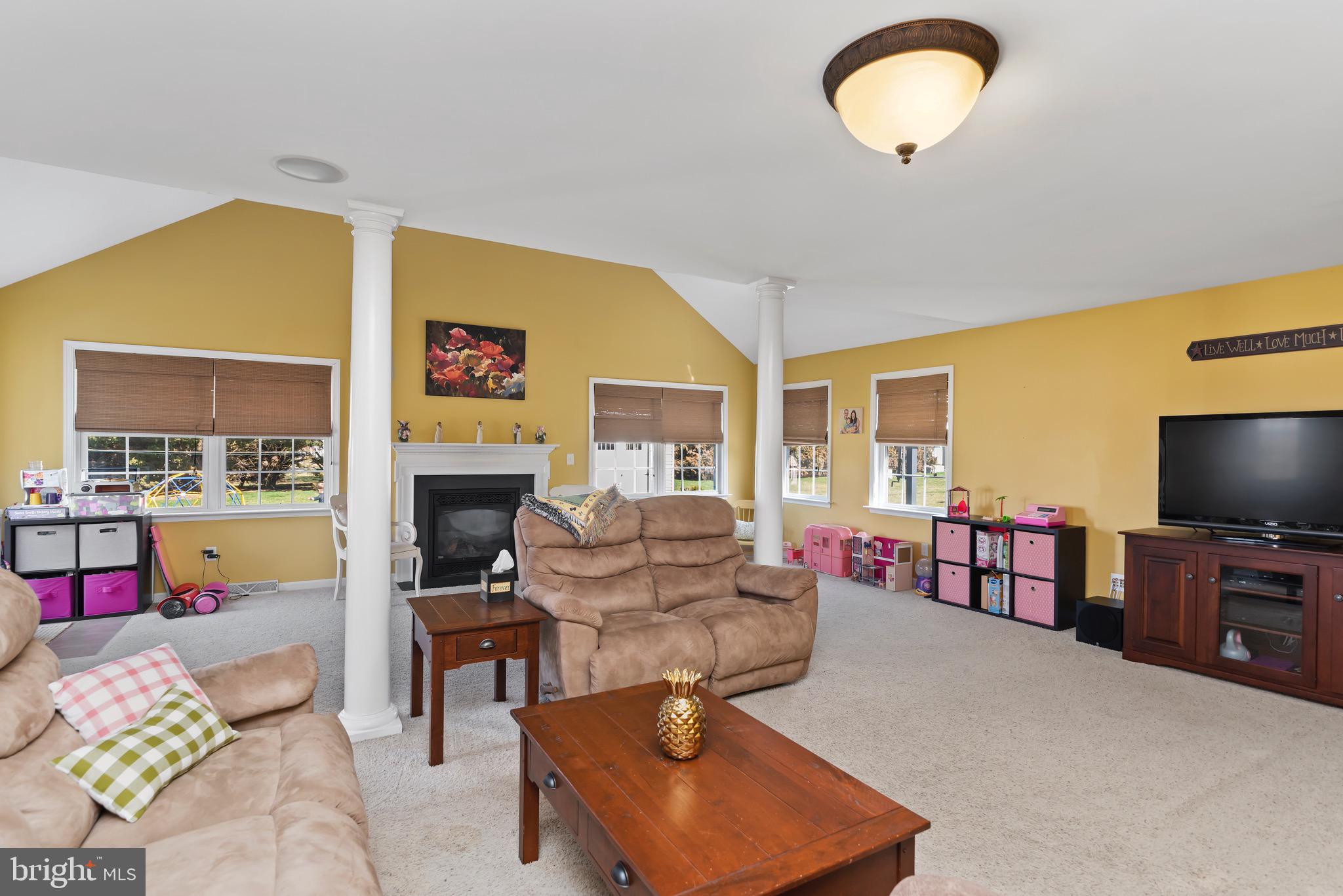 BEACON LIGHT ESTATES - Residential