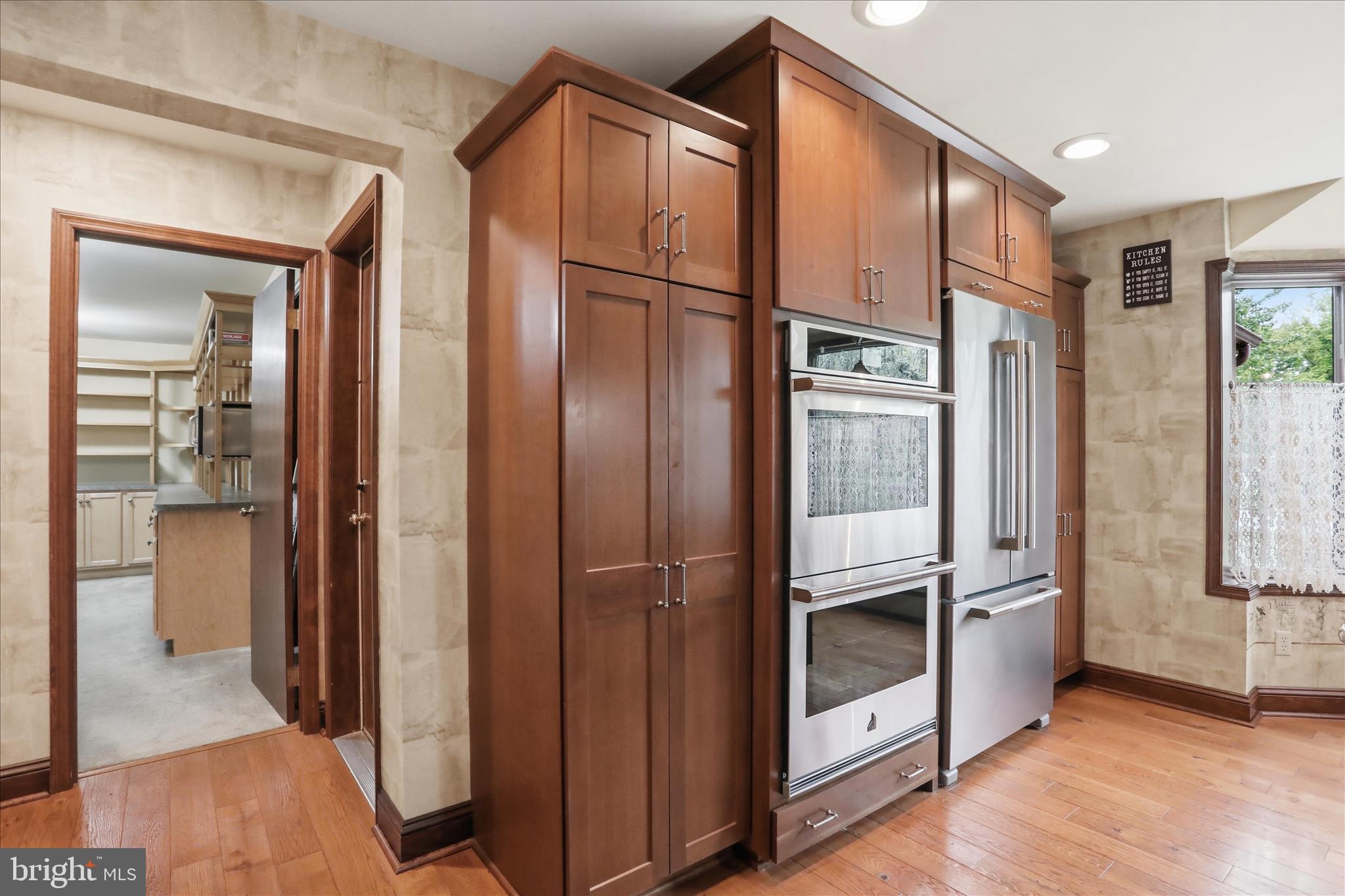 LAURICH TOWN HILL ESTATES - Residential