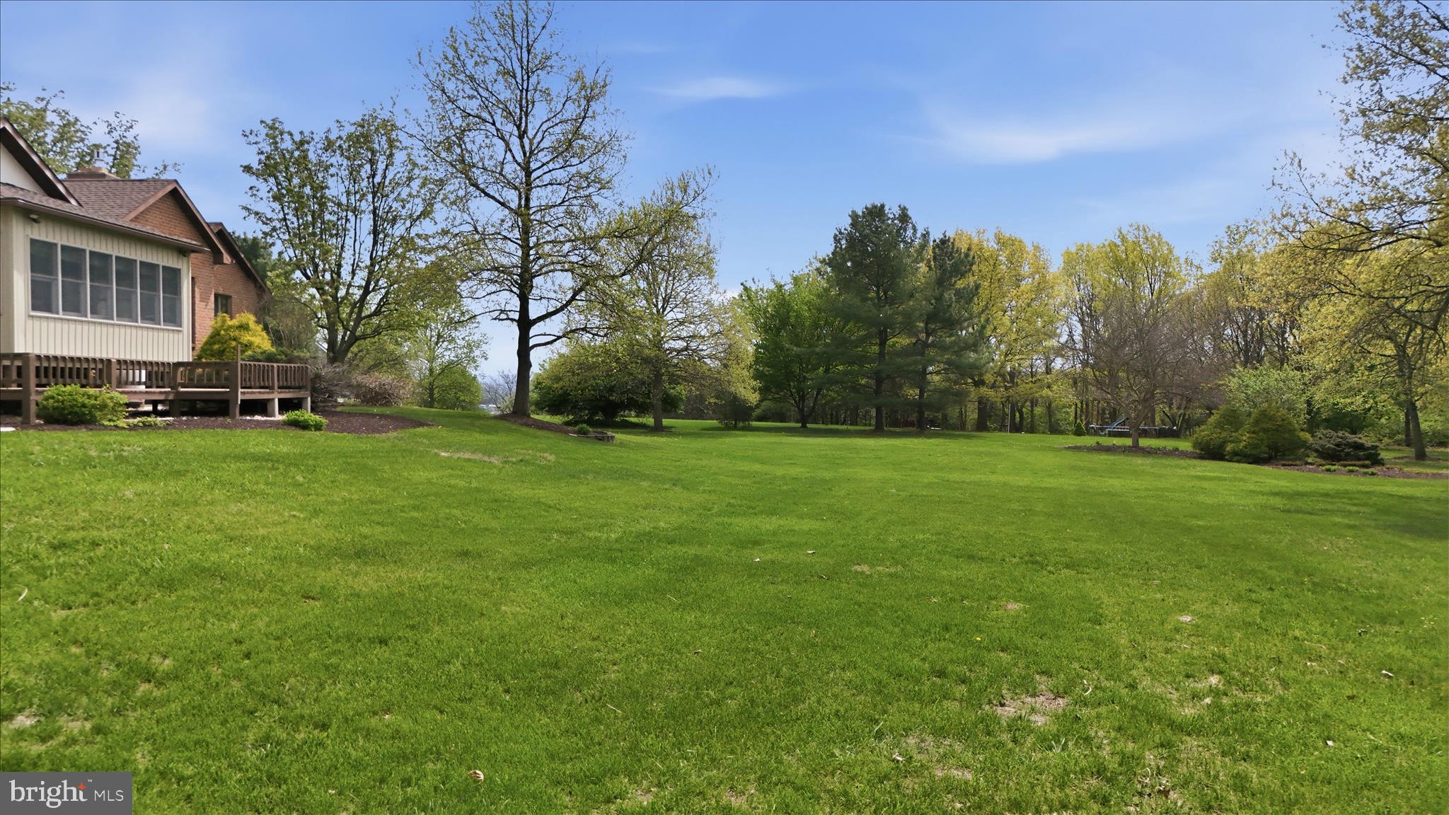 LAURICH TOWN HILL ESTATES - Residential