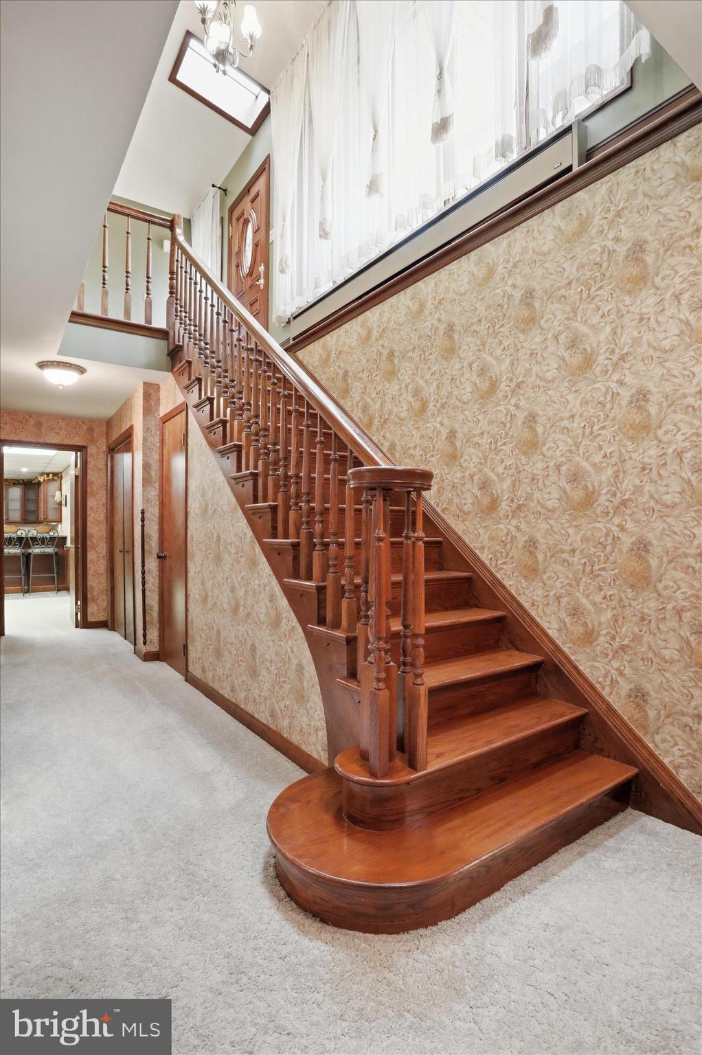 LAURICH TOWN HILL ESTATES - Residential