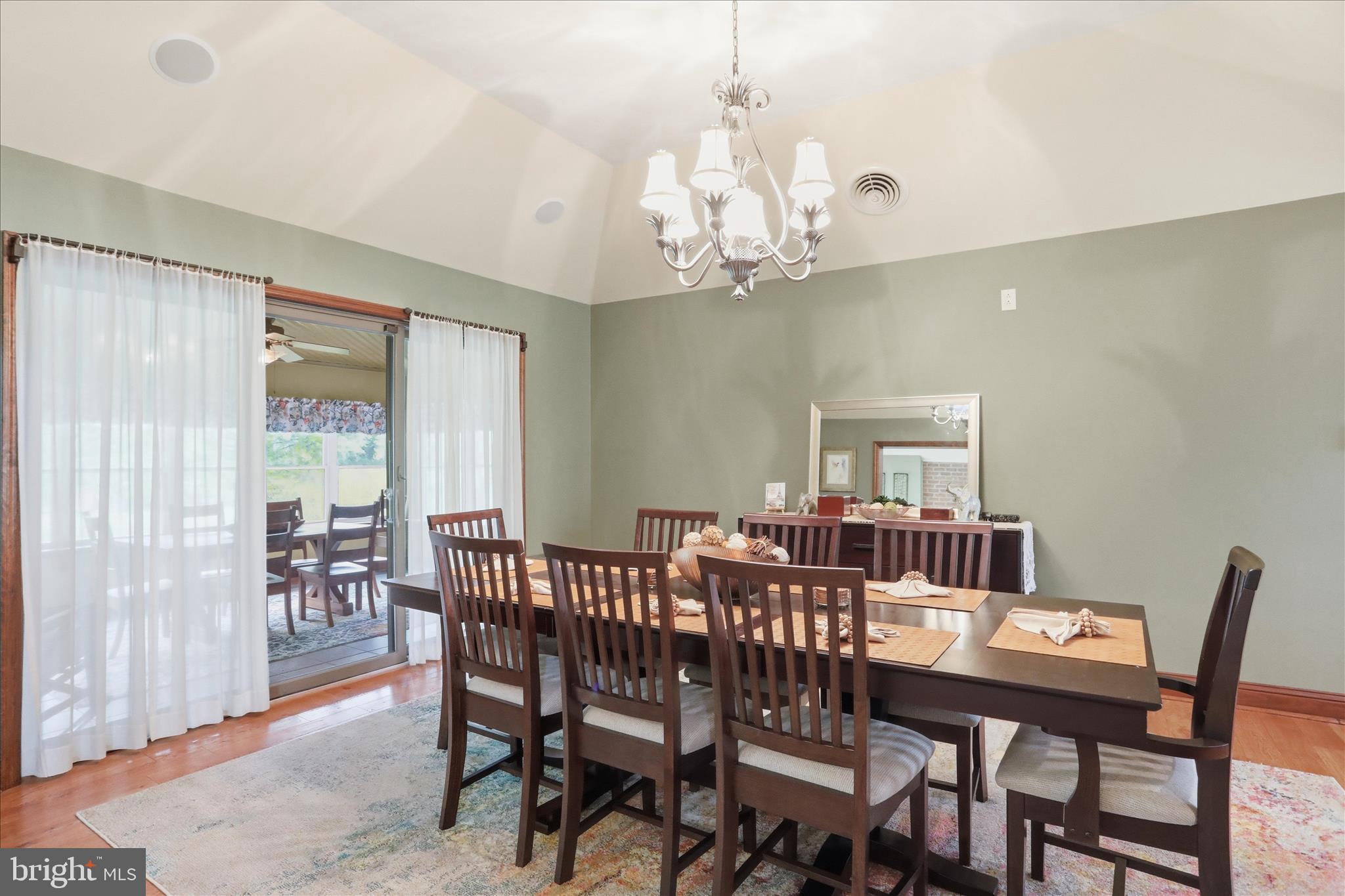 LAURICH TOWN HILL ESTATES - Residential
