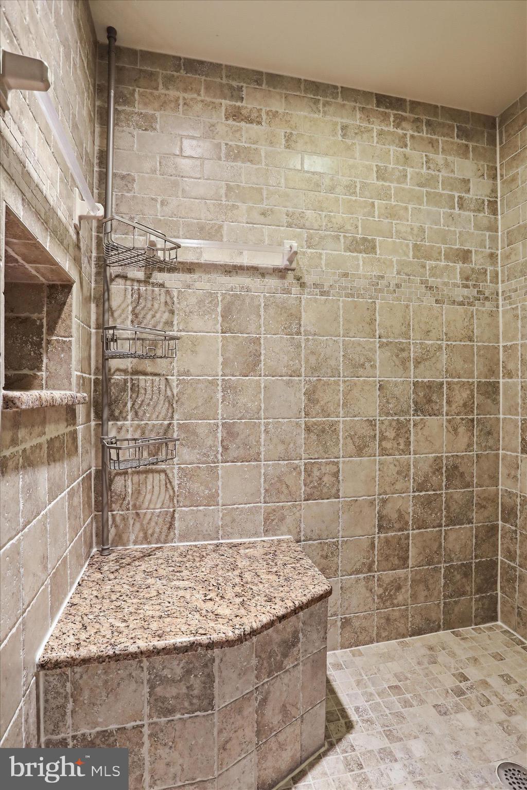 LAURICH TOWN HILL ESTATES - Residential