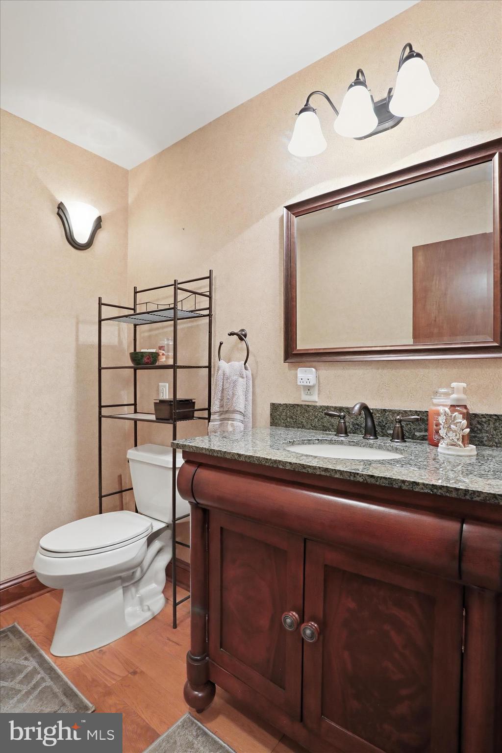 LAURICH TOWN HILL ESTATES - Residential