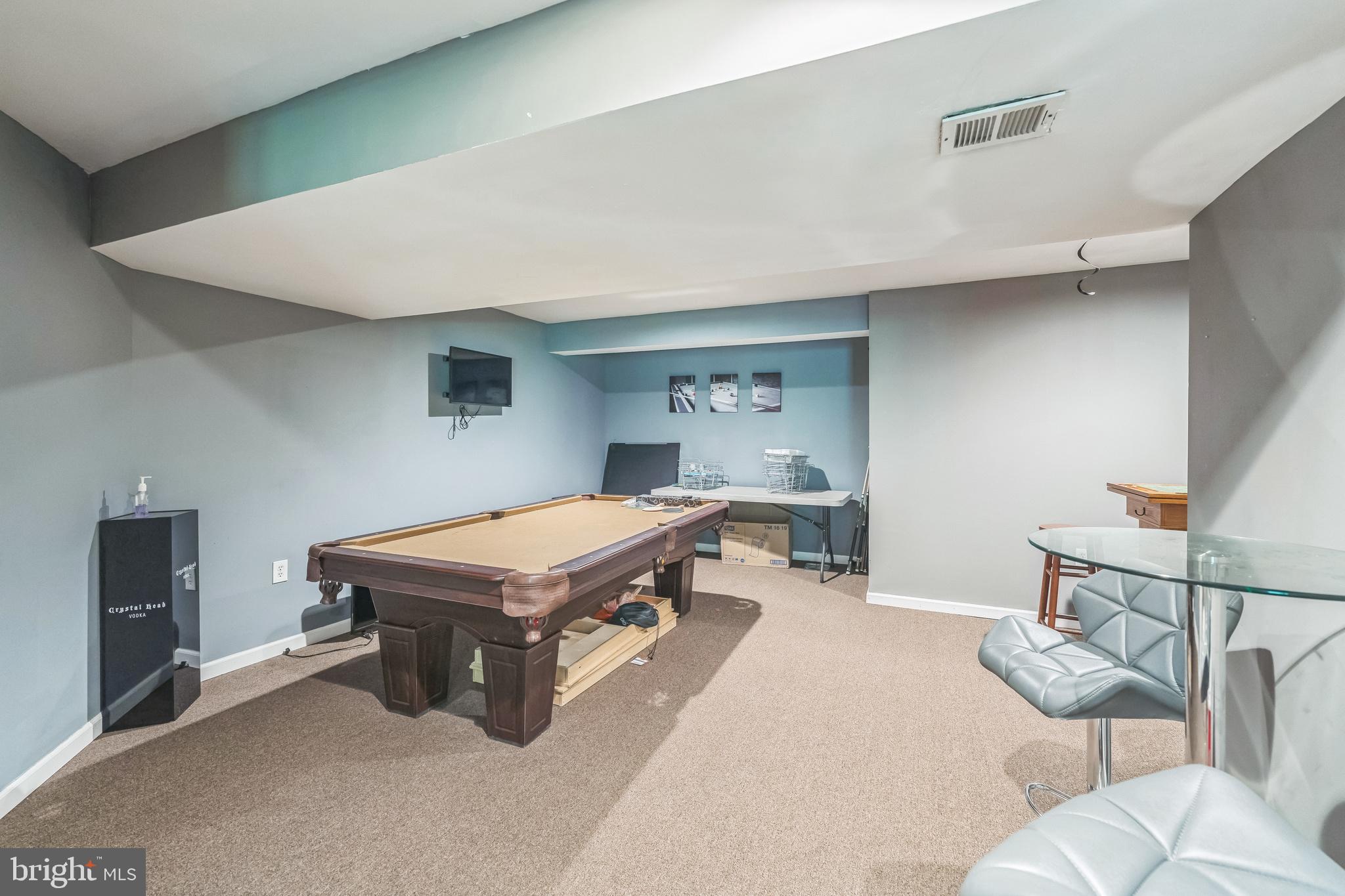 CHELTENHAM KNOLLS - Residential