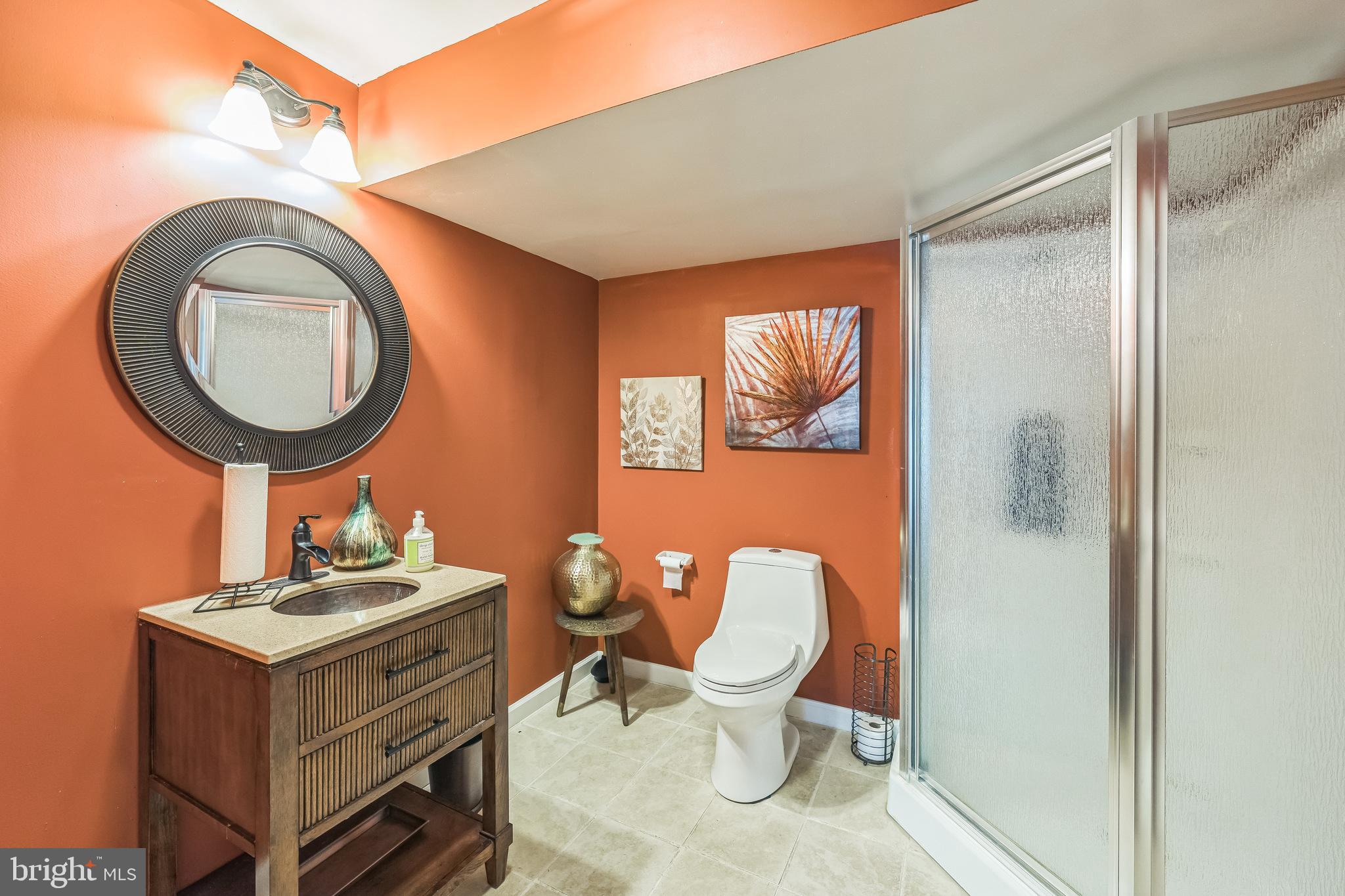 CHELTENHAM KNOLLS - Residential