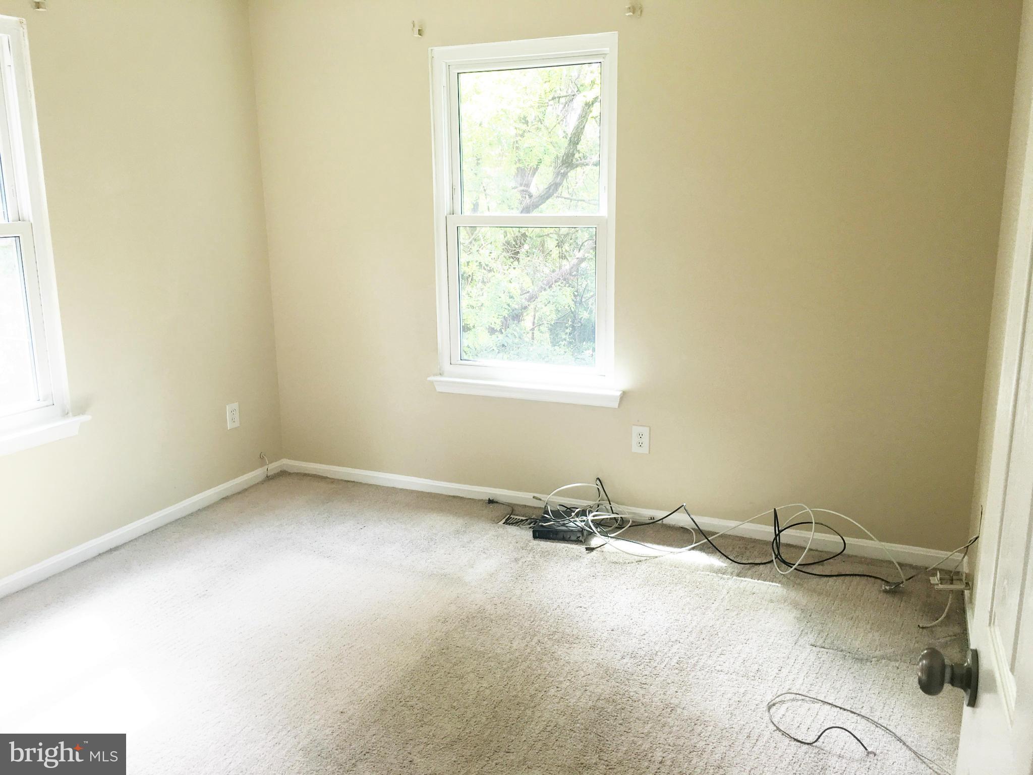 CARROLLS GREEN - Residential Lease