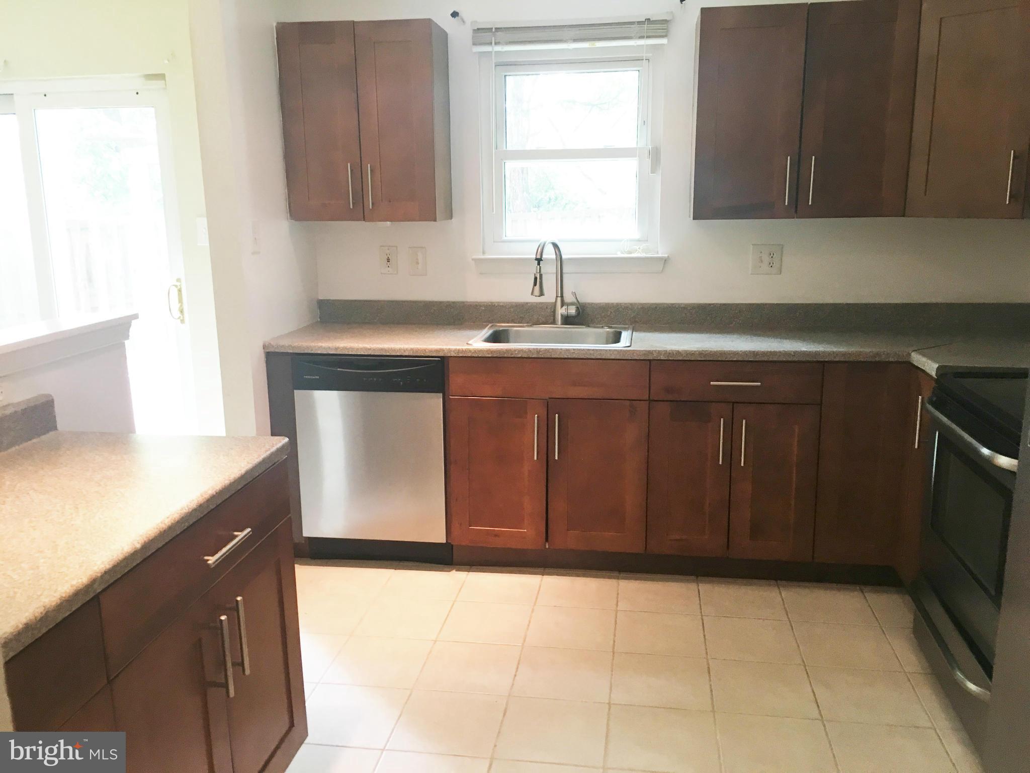 CARROLLS GREEN - Residential Lease