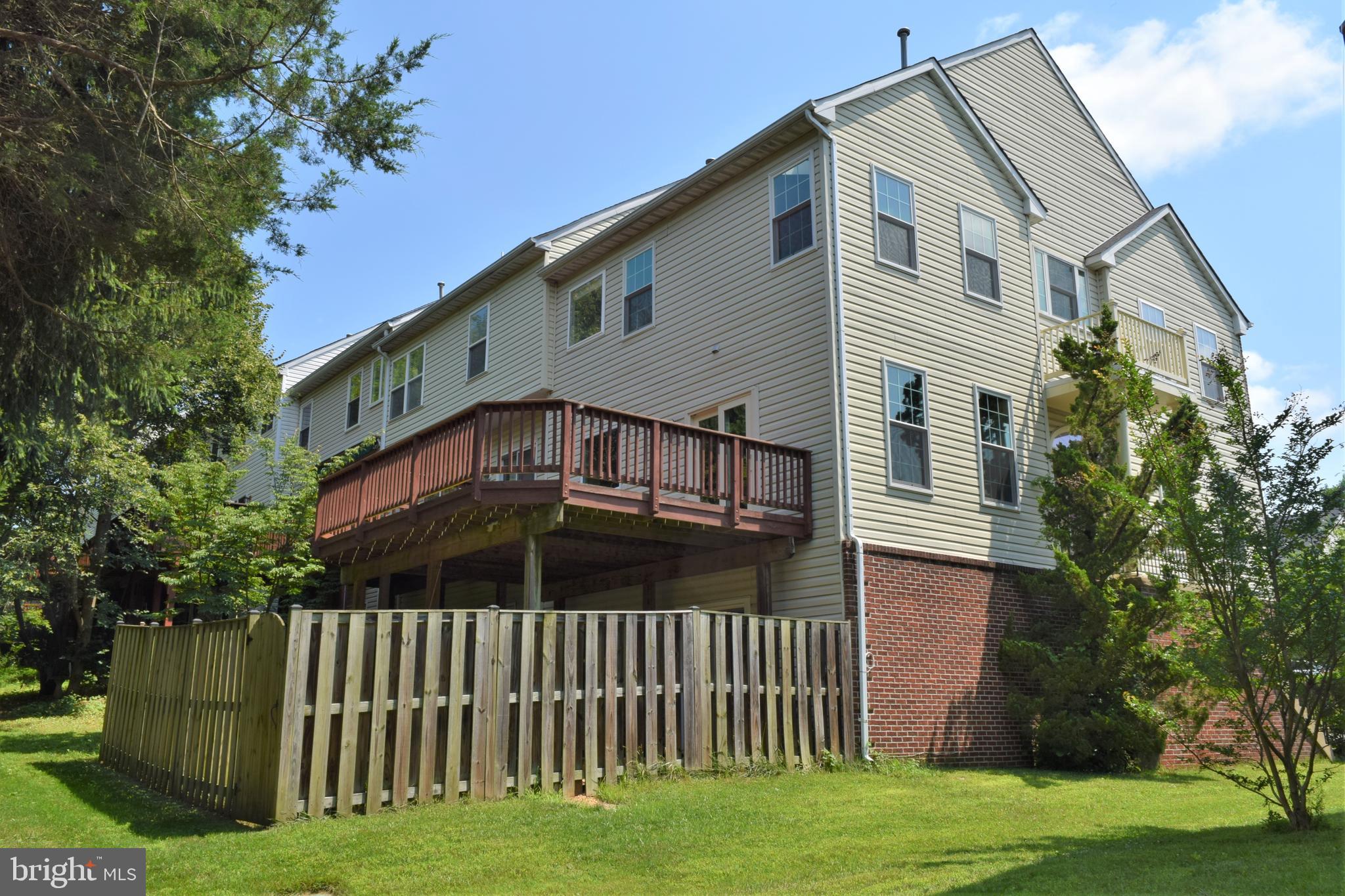 ARMISTEAD PARK - Residential Lease