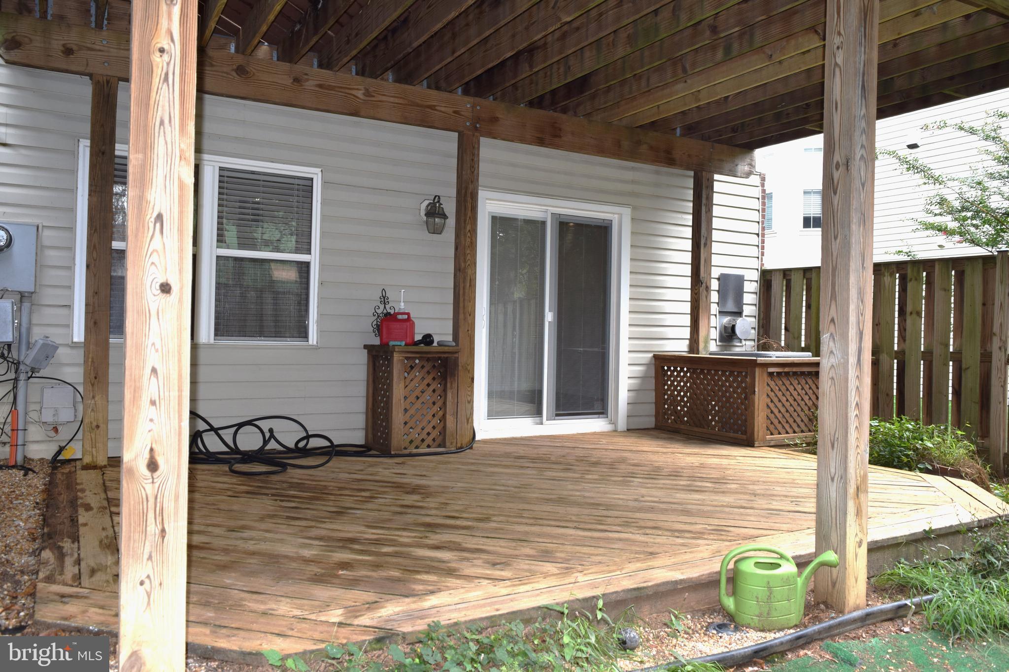 ARMISTEAD PARK - Residential Lease