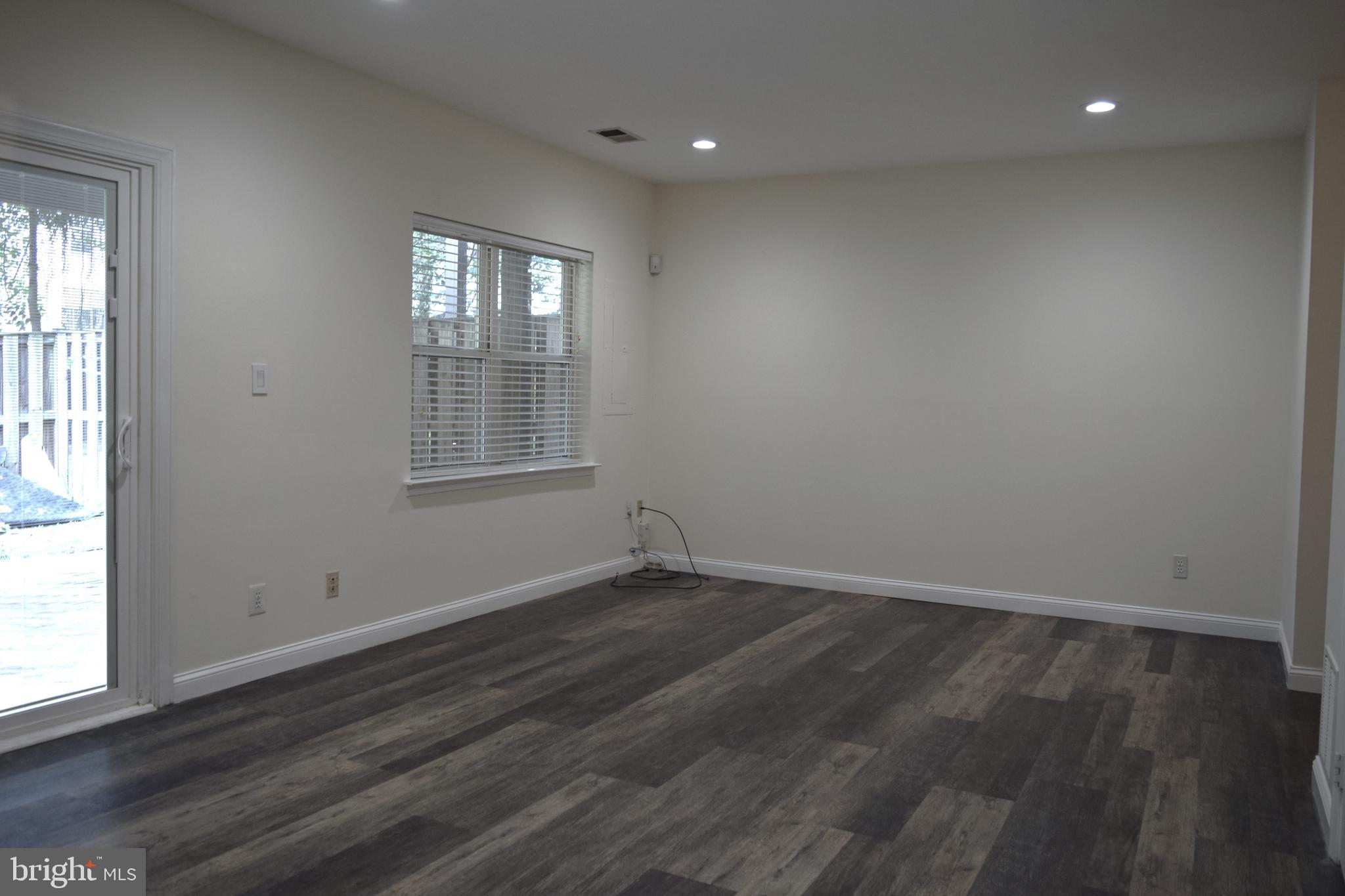 ARMISTEAD PARK - Residential Lease