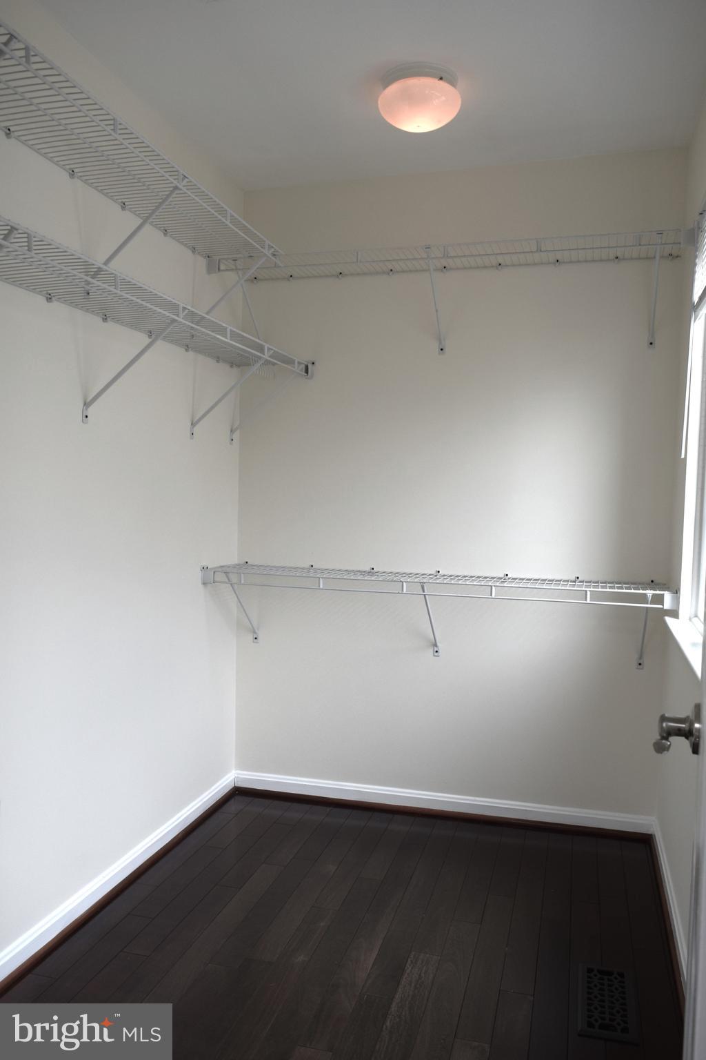 ARMISTEAD PARK - Residential Lease