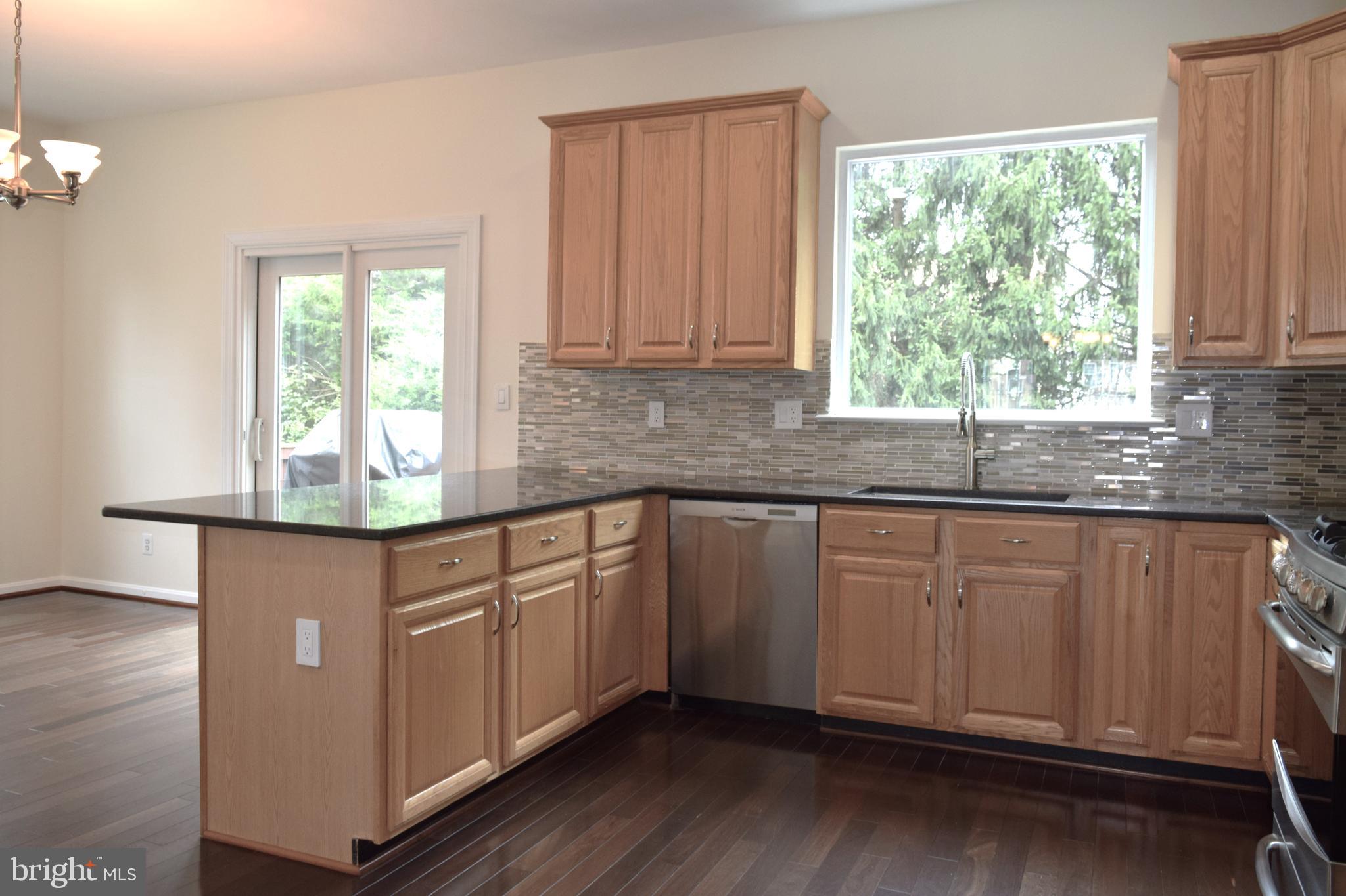 ARMISTEAD PARK - Residential Lease