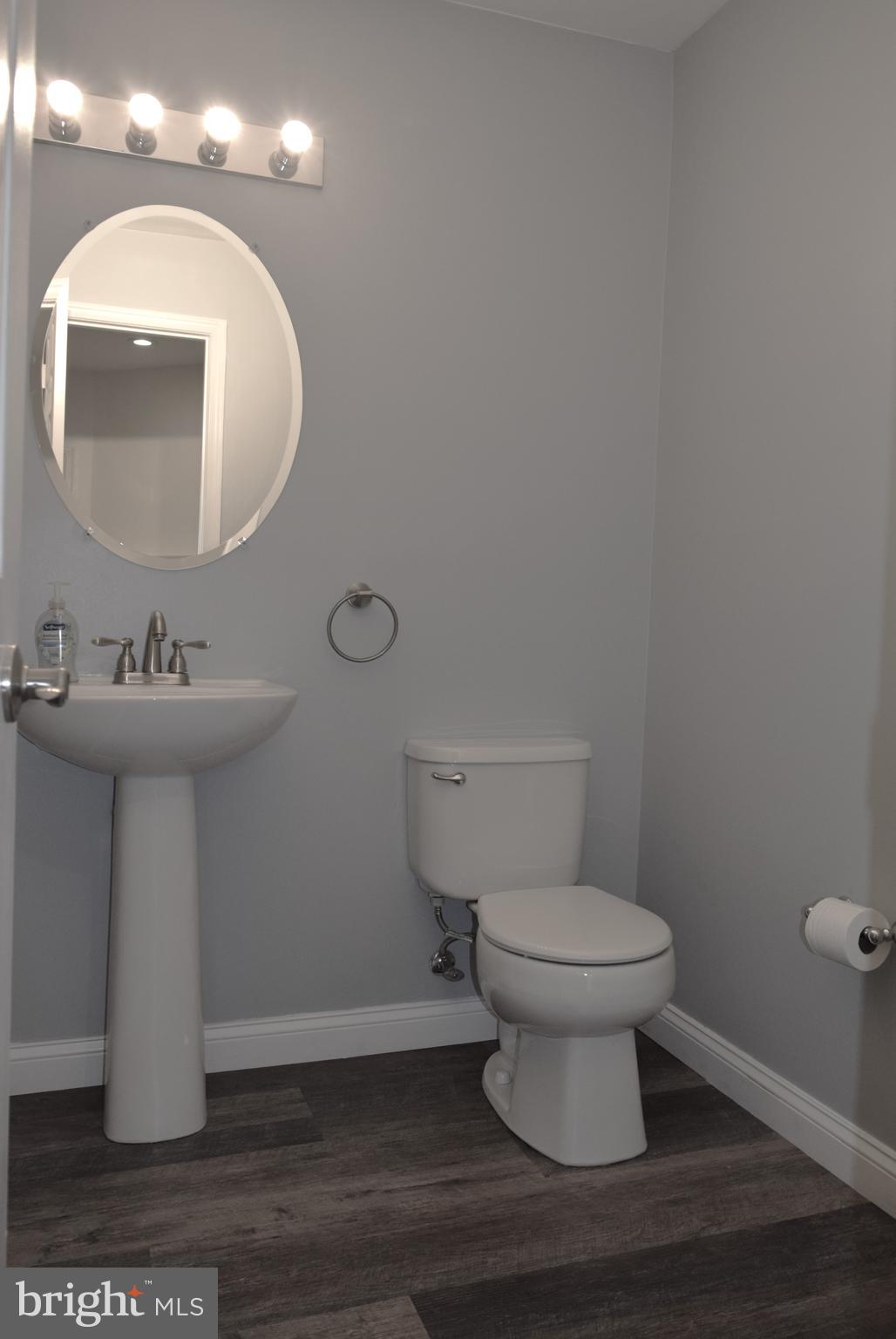 ARMISTEAD PARK - Residential Lease