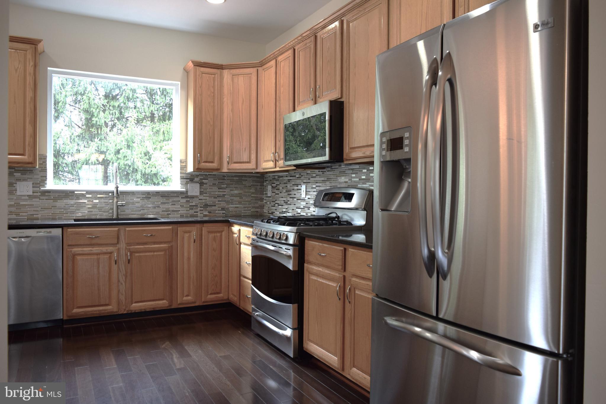 ARMISTEAD PARK - Residential Lease