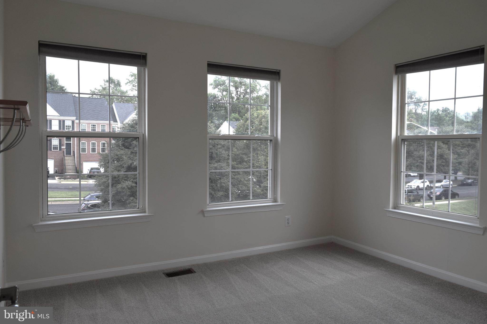 ARMISTEAD PARK - Residential Lease