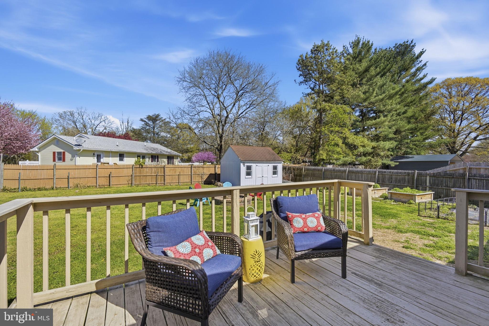 CHESTER HARBOR - Residential