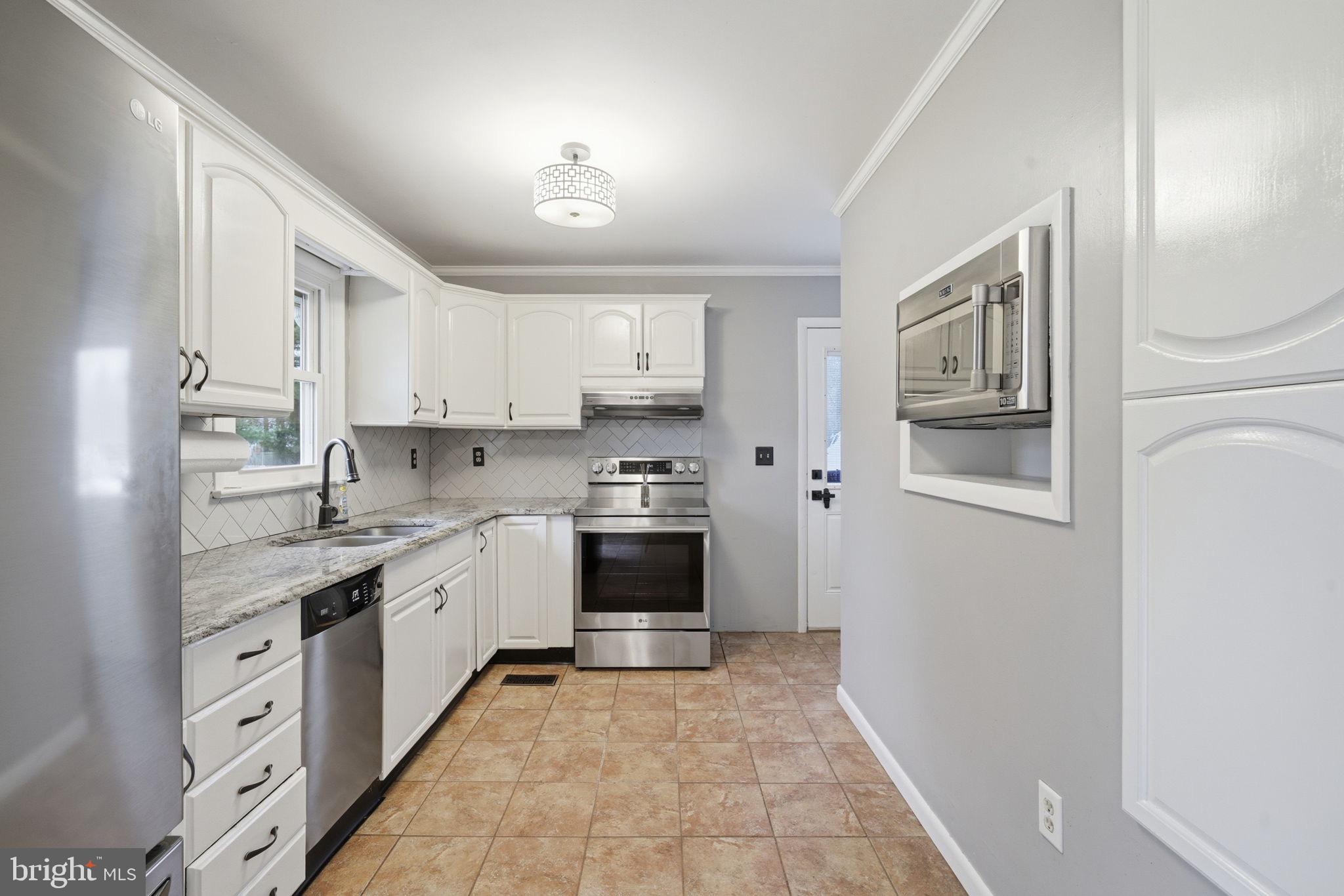 CHESTER HARBOR - Residential