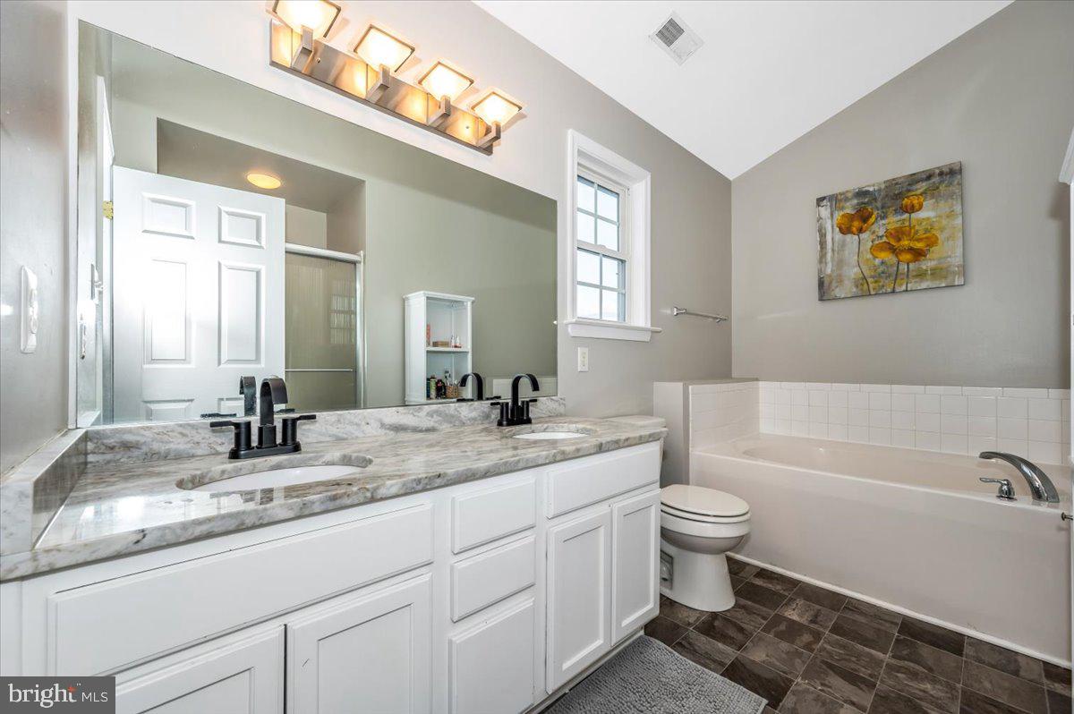 HAMMONDS MILL - Residential