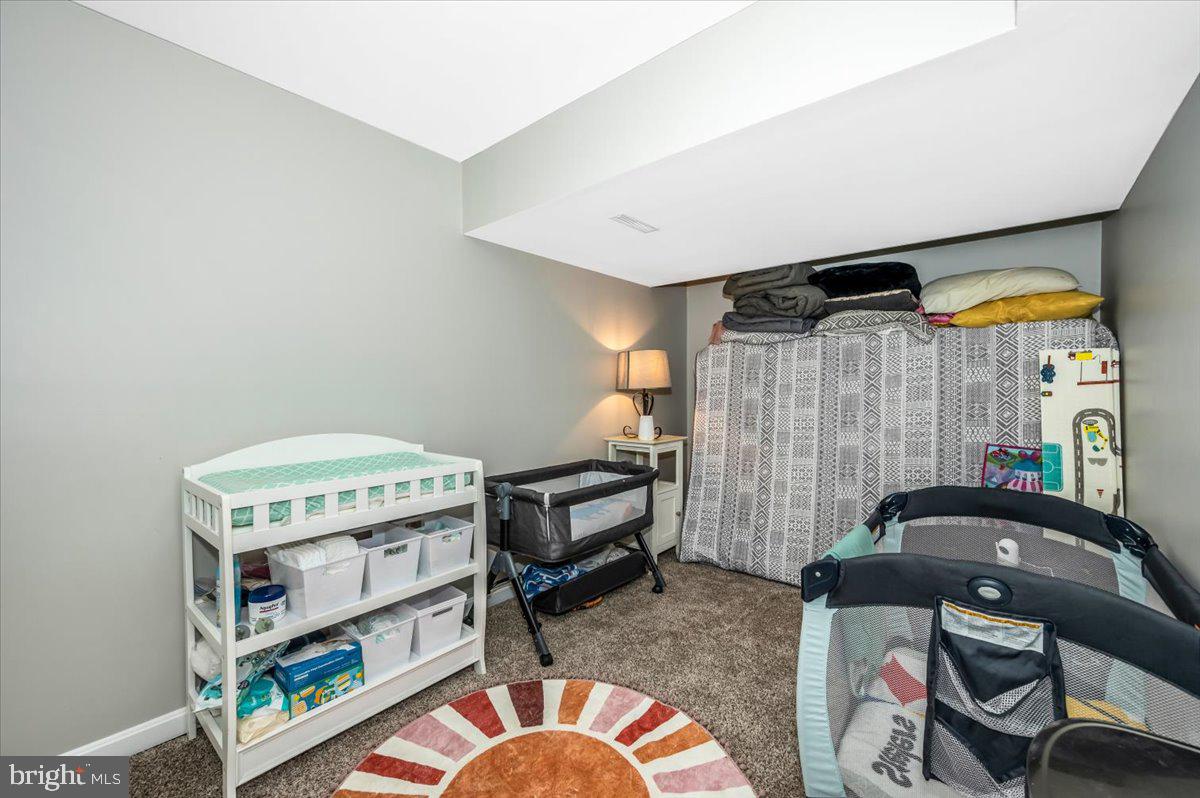 HAMMONDS MILL - Residential