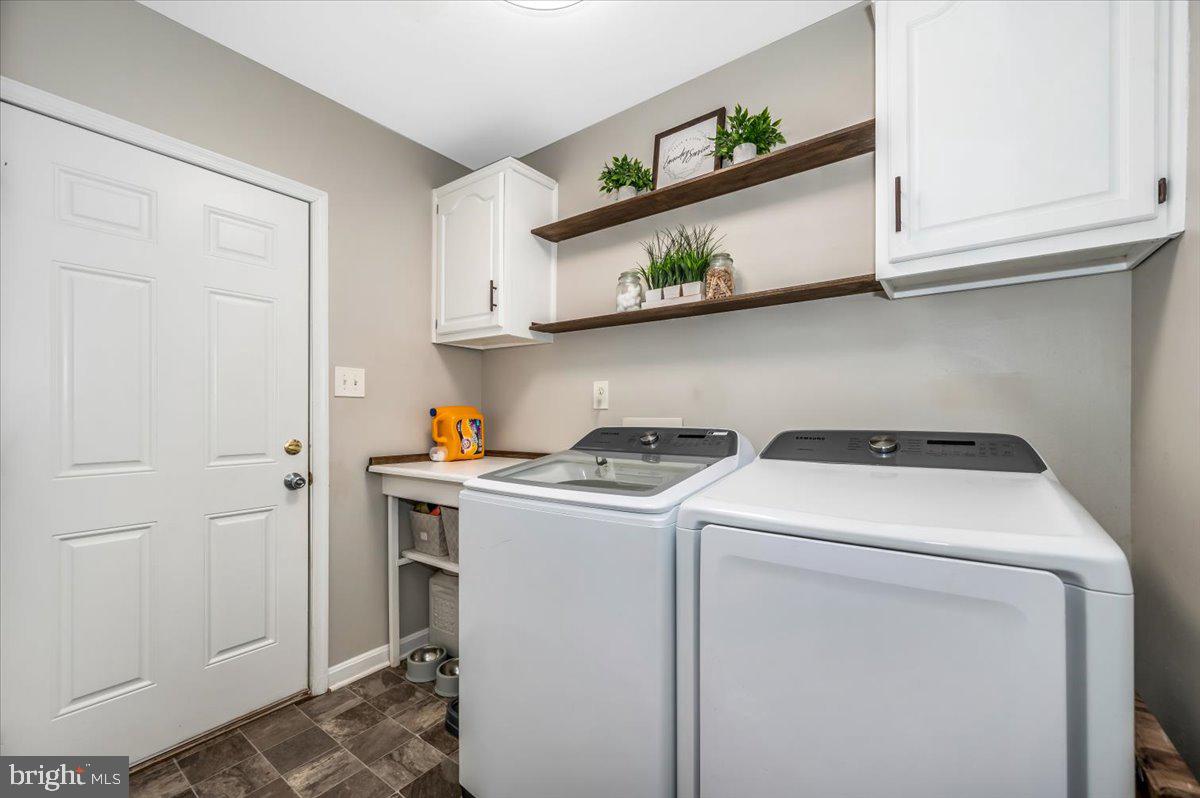 HAMMONDS MILL - Residential