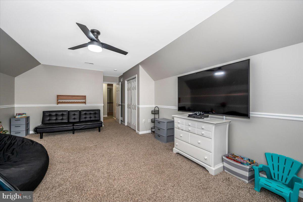 HAMMONDS MILL - Residential