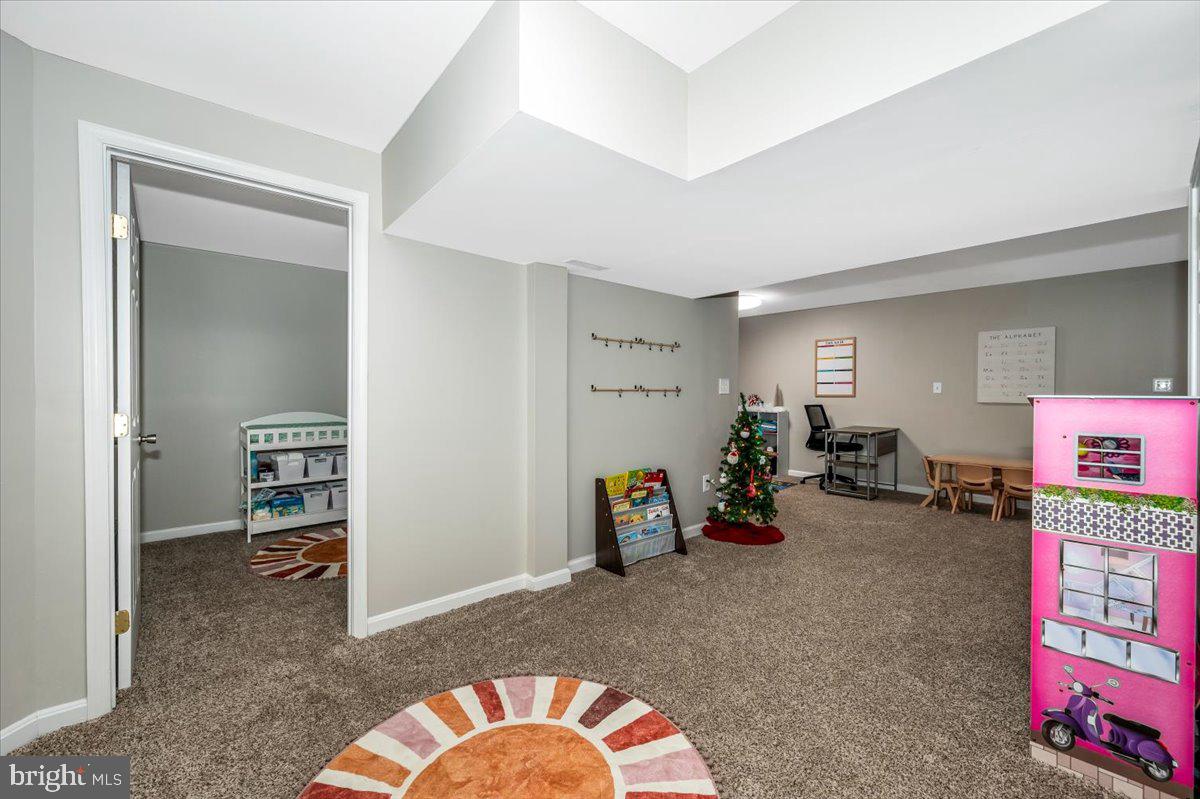 HAMMONDS MILL - Residential