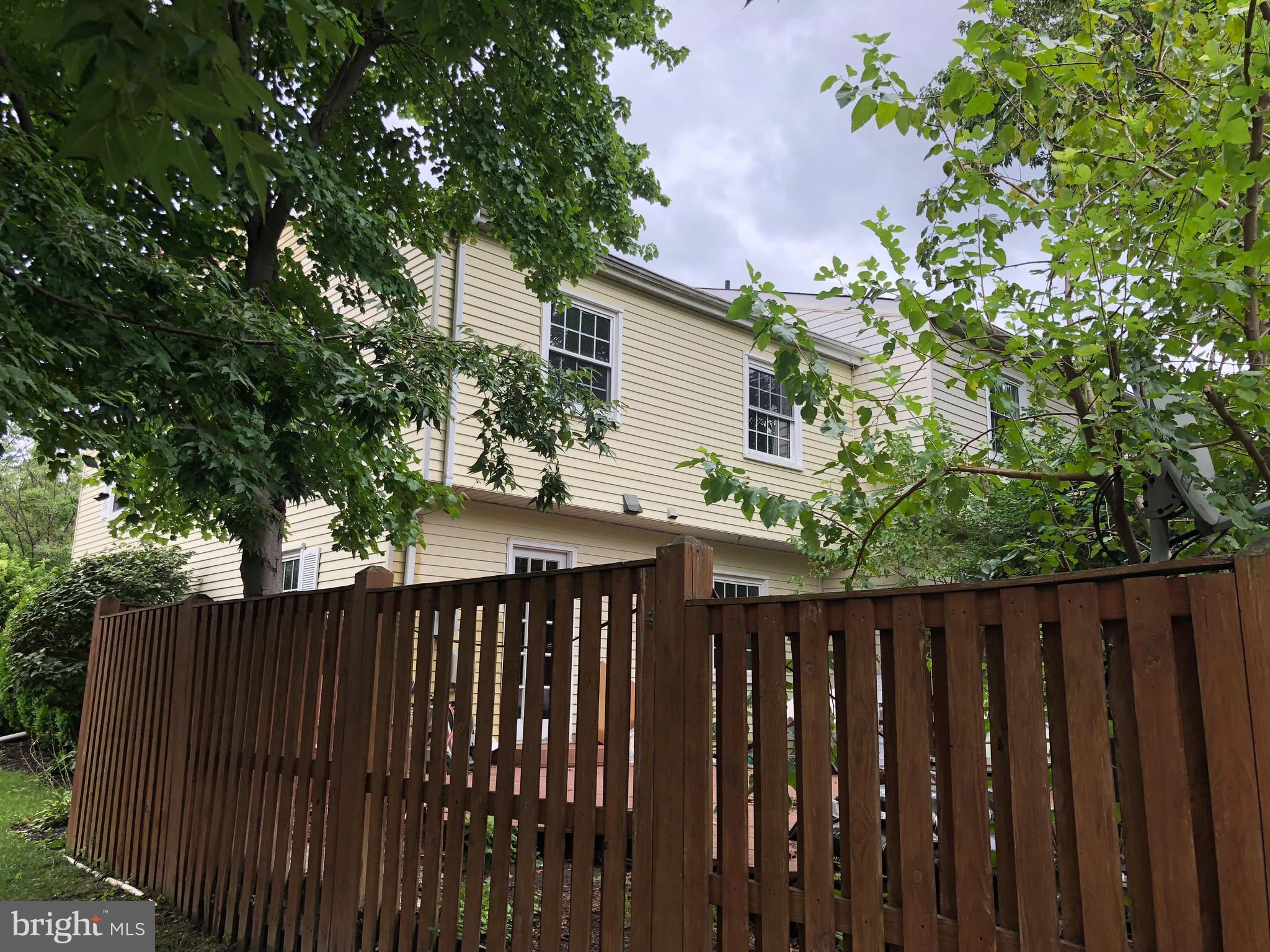 WINDSOR PARK - Residential