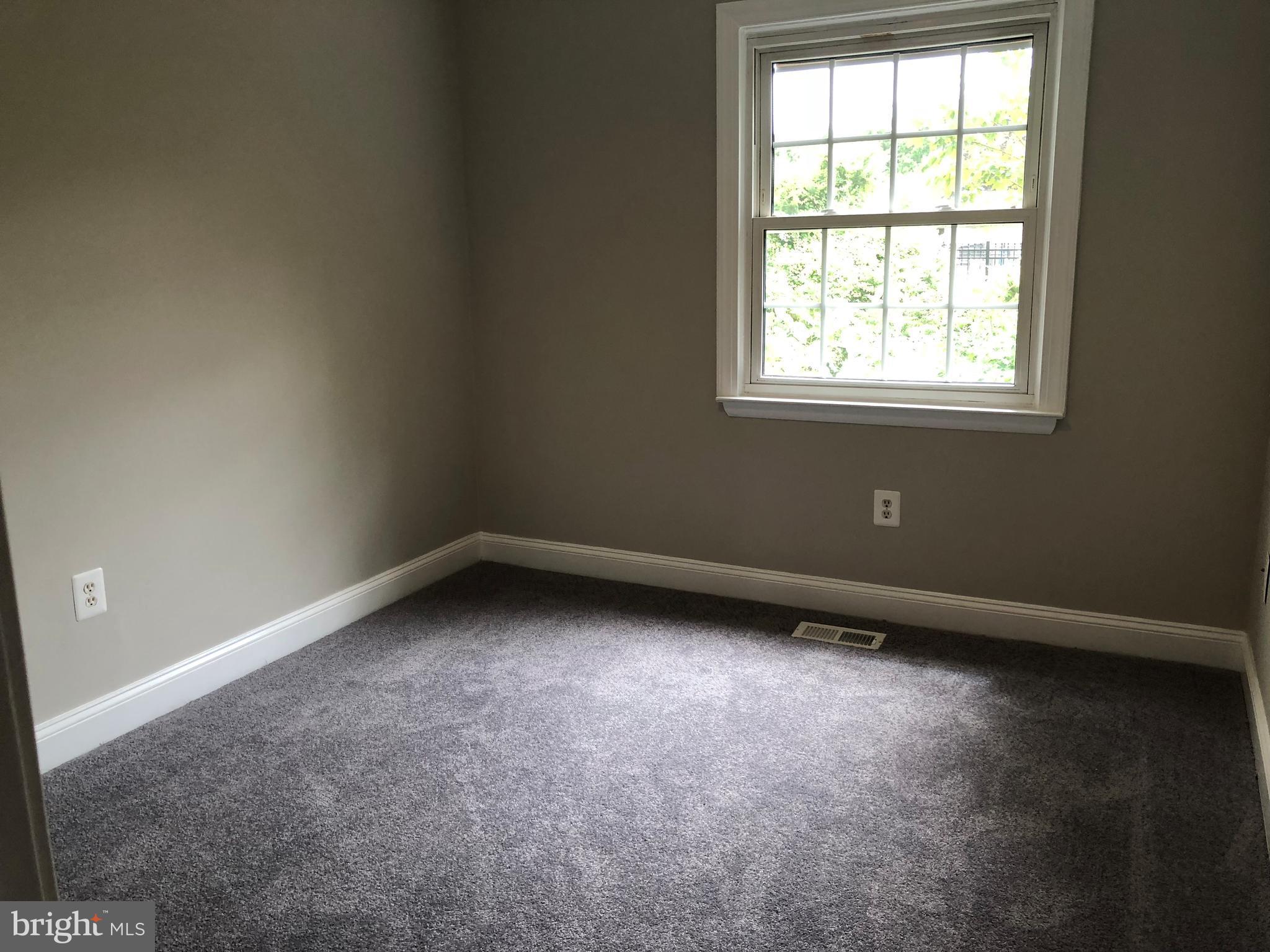 WINDSOR PARK - Residential