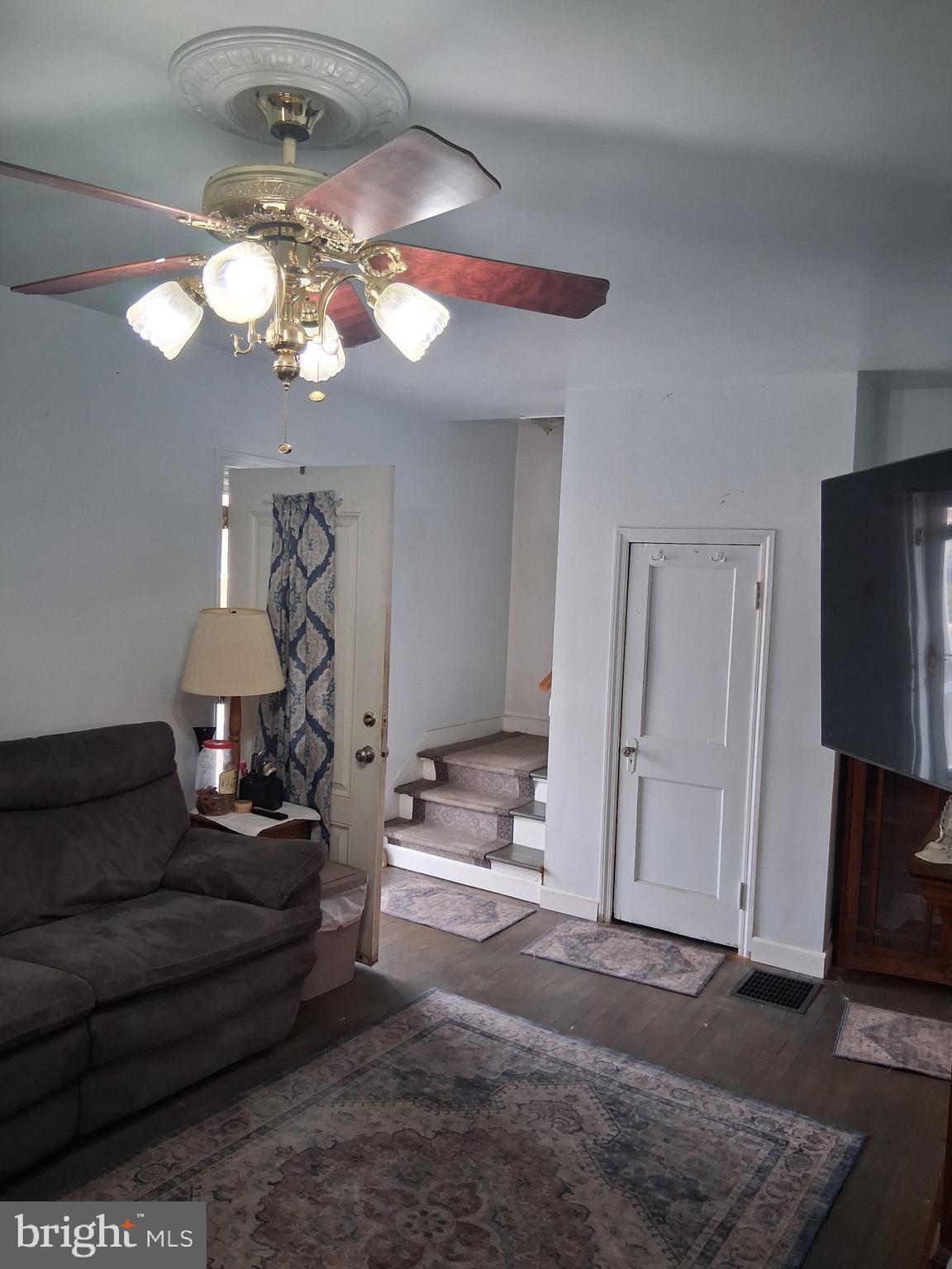 HAGERSTOWN - Residential