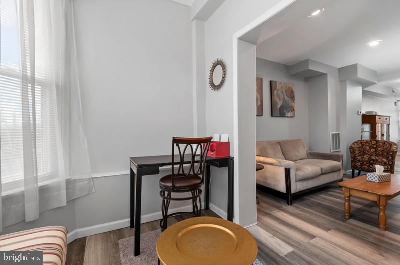 MONTEBELLO - Residential