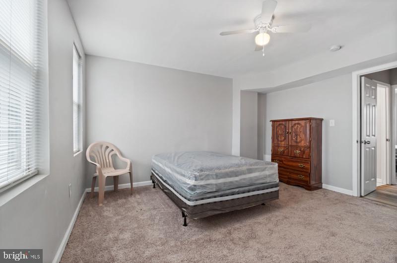 MONTEBELLO - Residential