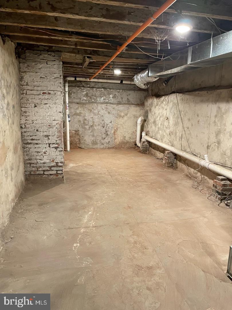 BREWERYTOWN - Residential Lease