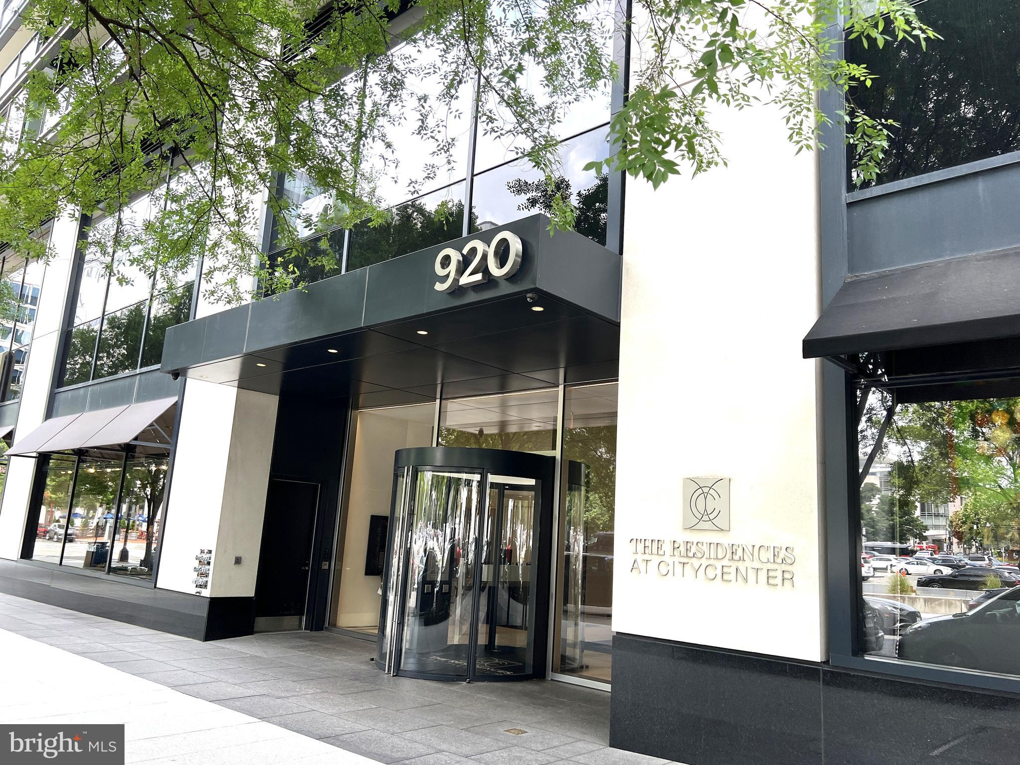 920 I STREET NW 805