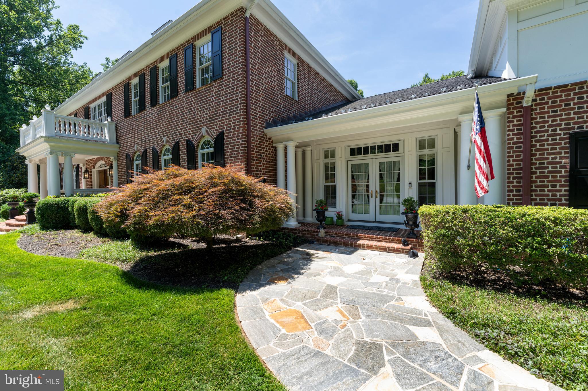 1112 WESTWICKE LANE