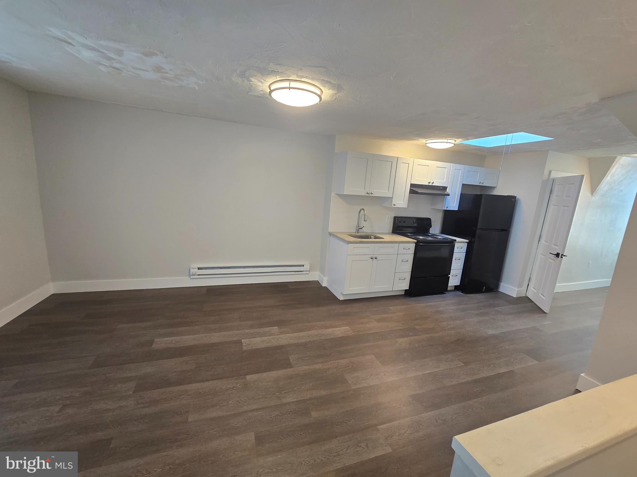 LOGAN - Residential Lease