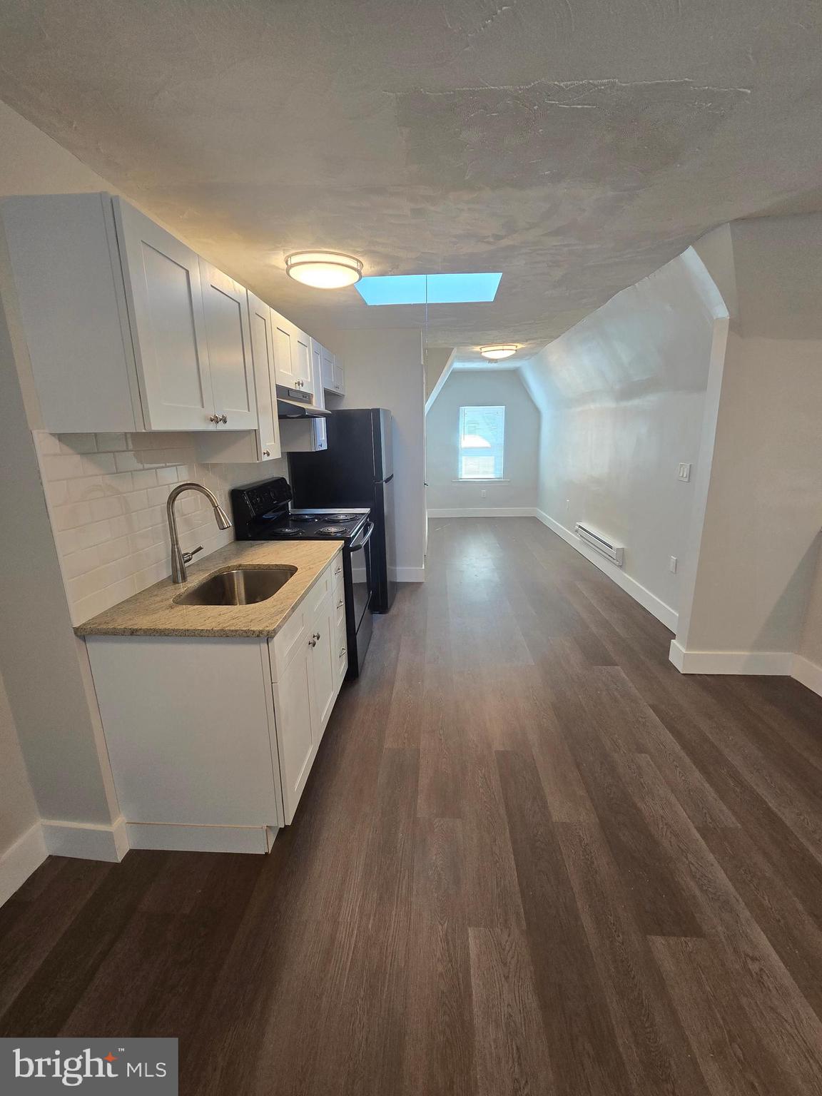 LOGAN - Residential Lease